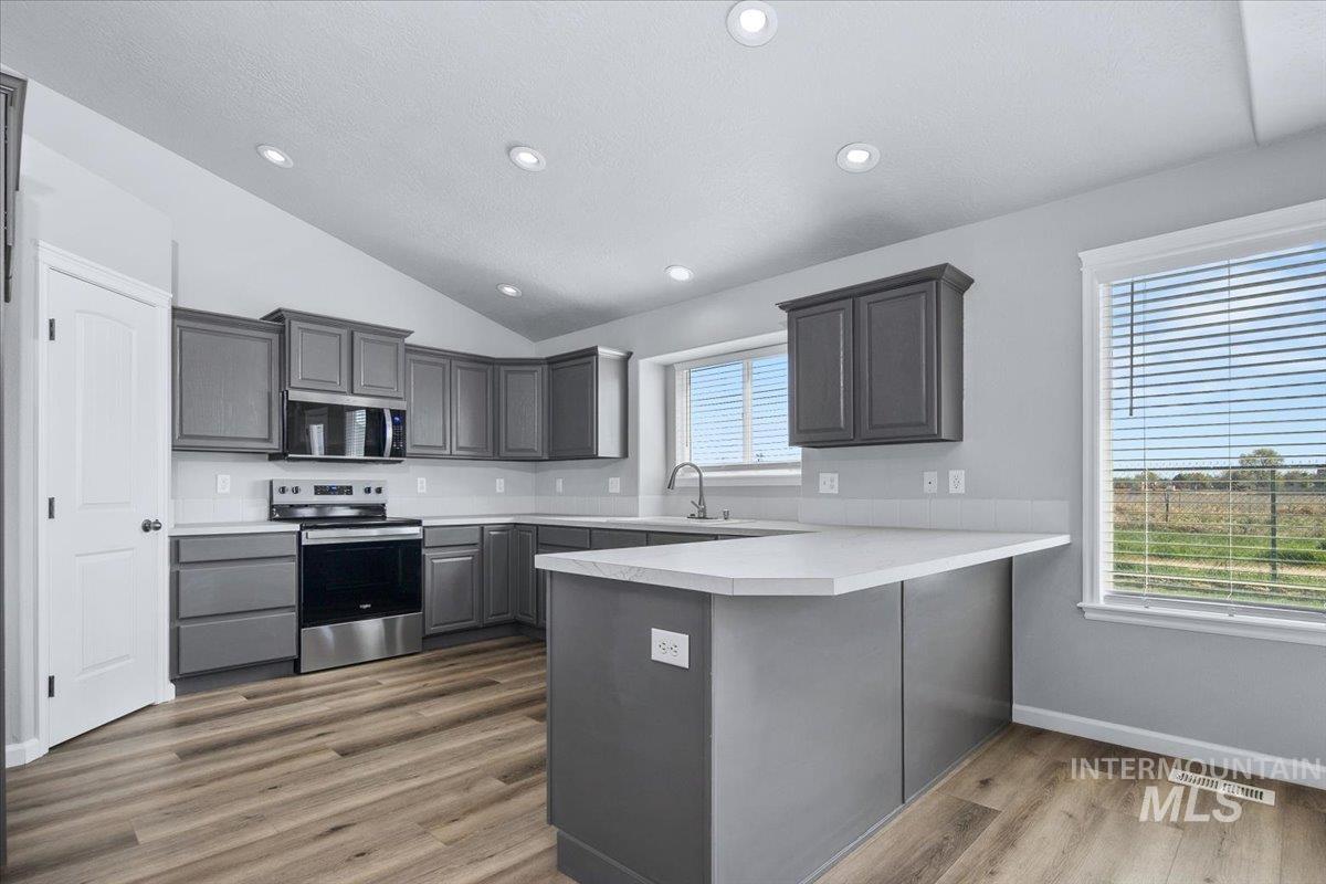 1741 W Quiet Peak St., Meridian, Idaho 83642, 4 Bedrooms, 2.5 Bathrooms, Residential For Sale, Price $509,000,MLS 98982555