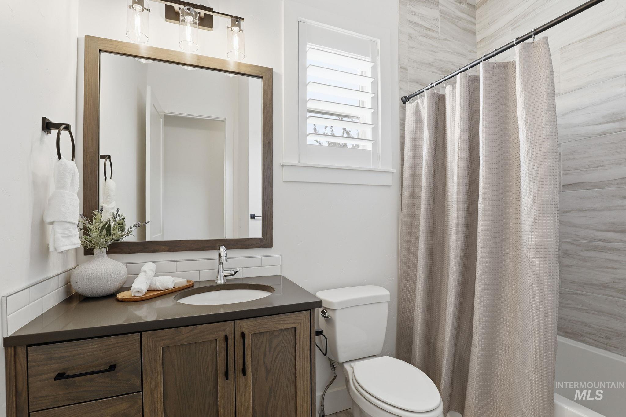 11371 W Heliopsis Dr, Star, Idaho 83669, 3 Bedrooms, 3 Bathrooms, Residential For Sale, Price $749,000, 98982557