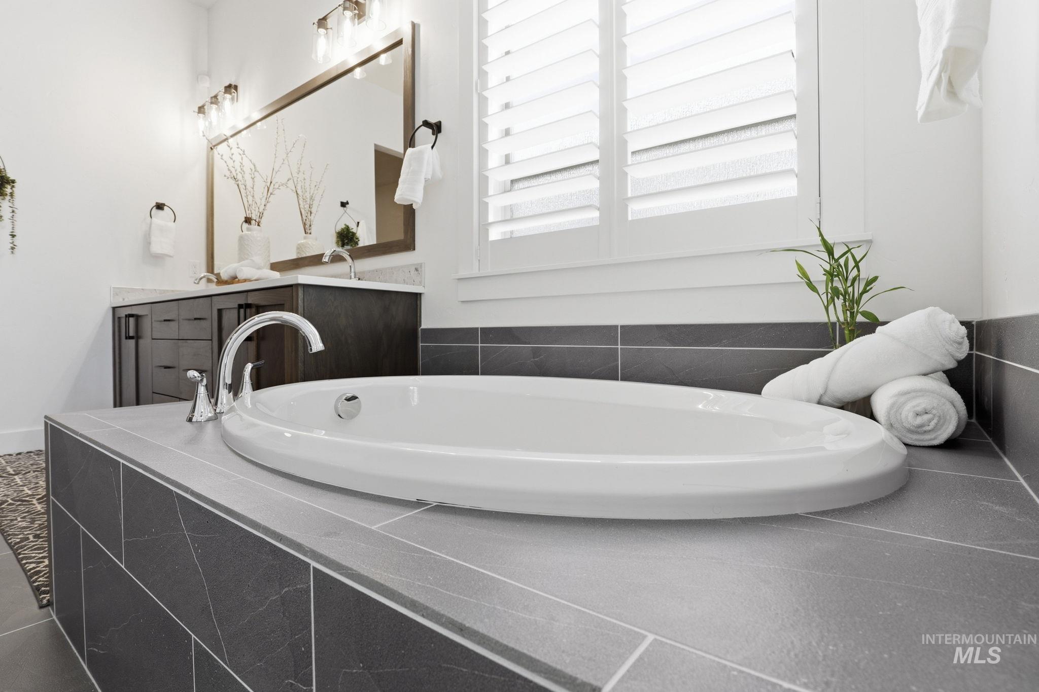 11371 W Heliopsis Dr, Star, Idaho 83669, 3 Bedrooms, 3 Bathrooms, Residential For Sale, Price $749,000, 98982557