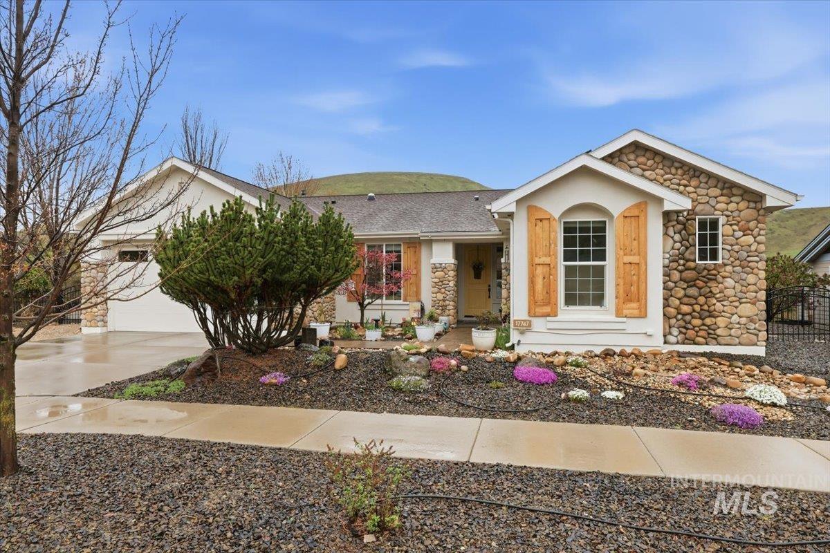 17747 N Vantage, Boise, Idaho 83714, 3 Bedrooms, 2.5 Bathrooms, Residential For Sale, Price $729,000, 98982560