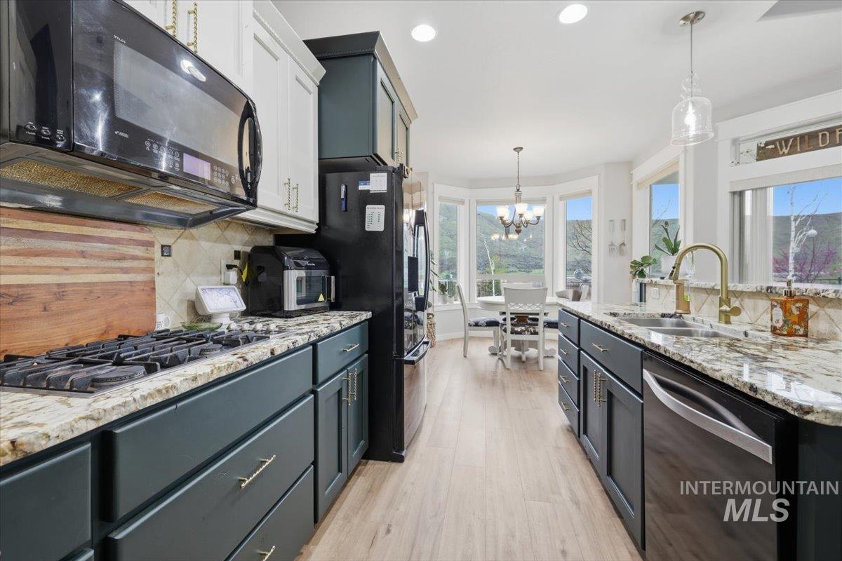 17747 N Vantage, Boise, Idaho 83714, 3 Bedrooms, 2.5 Bathrooms, Residential For Sale, Price $729,000, 98982560