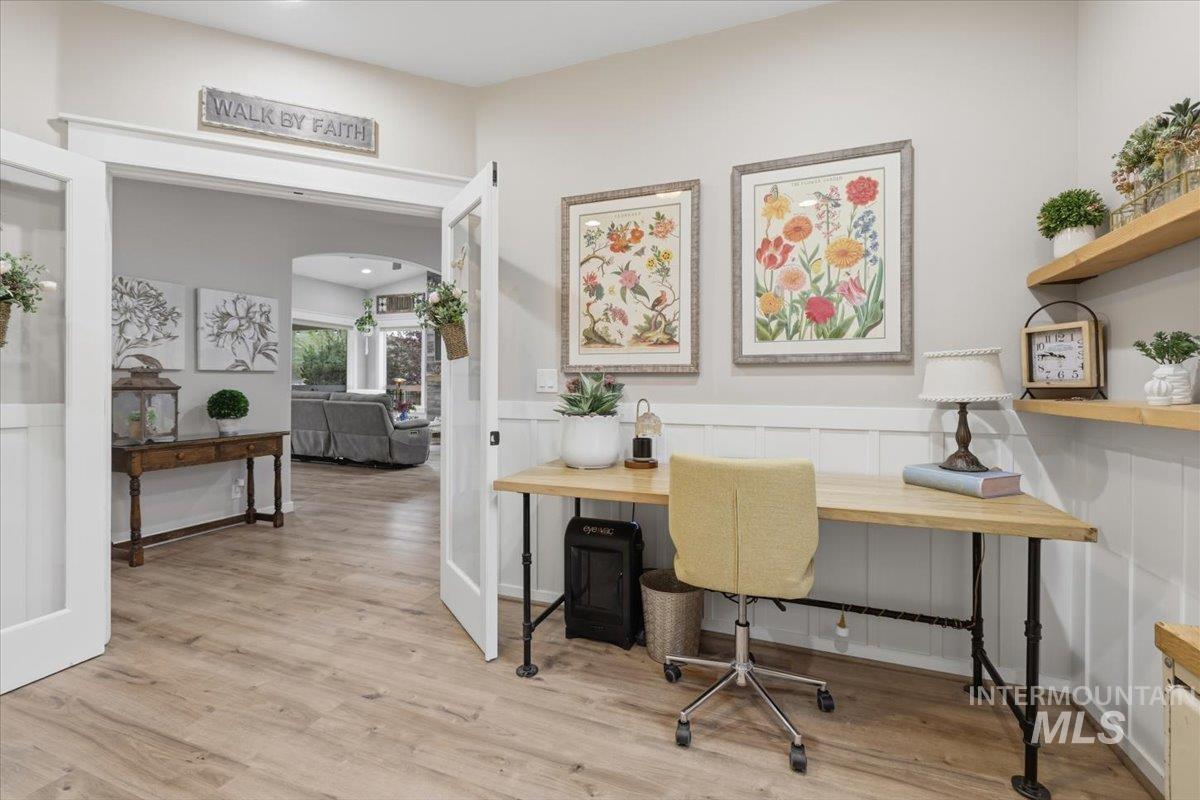 17747 N Vantage, Boise, Idaho 83714, 3 Bedrooms, 2.5 Bathrooms, Residential For Sale, Price $729,000, 98982560