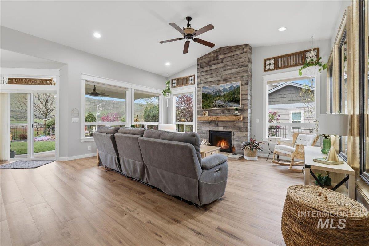 17747 N Vantage, Boise, Idaho 83714, 3 Bedrooms, 2.5 Bathrooms, Residential For Sale, Price $729,000, 98982560