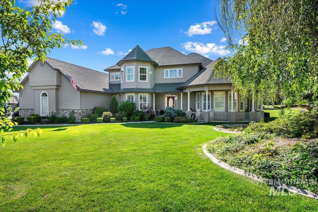 529 W Bayhill, Nampa, Idaho 83686, 4 Bedrooms, 2.5 Bathrooms, Residential For Sale, Price $795,000,MLS 98982563