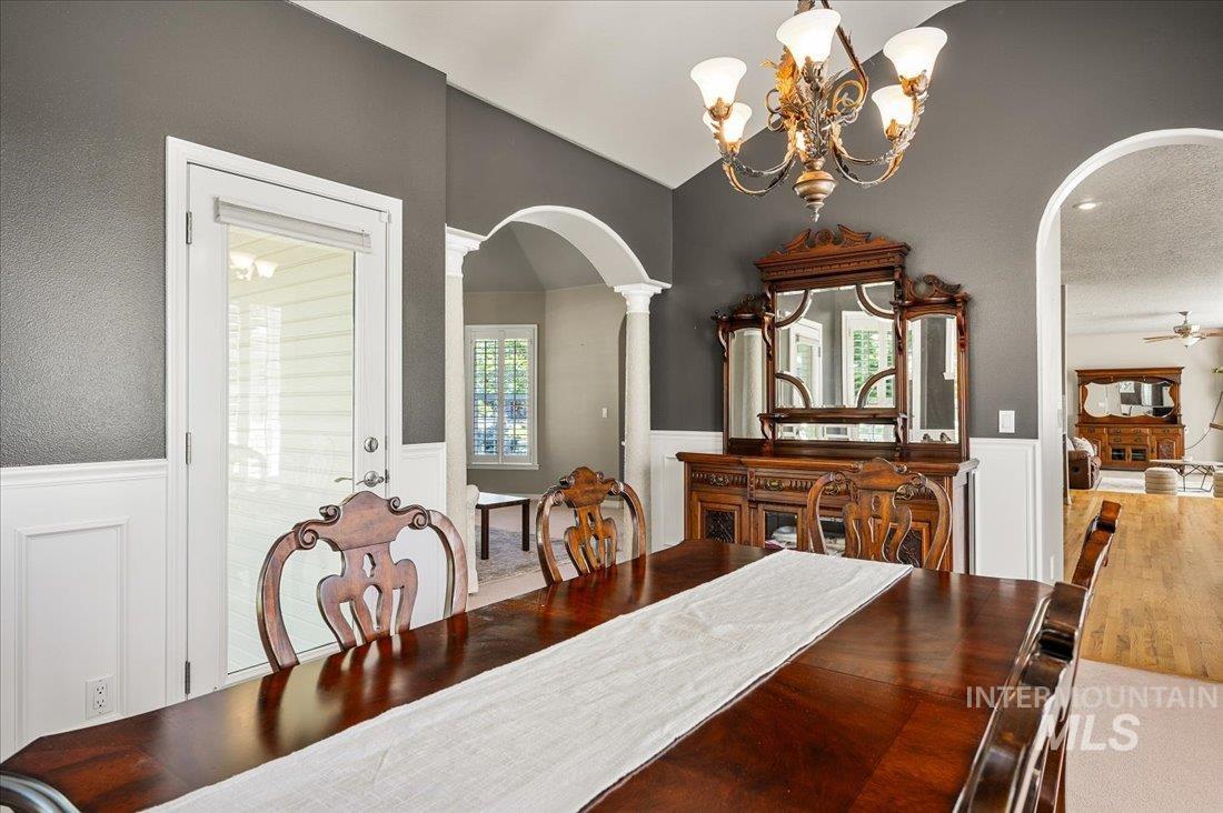 529 W Bayhill, Nampa, Idaho 83686, 4 Bedrooms, 2.5 Bathrooms, Residential For Sale, Price $795,000,MLS 98982563