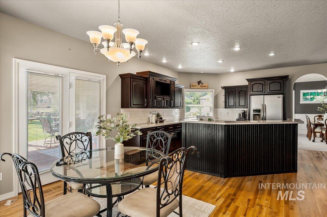 529 W Bayhill, Nampa, Idaho 83686, 4 Bedrooms, 2.5 Bathrooms, Residential For Sale, Price $795,000,MLS 98982563