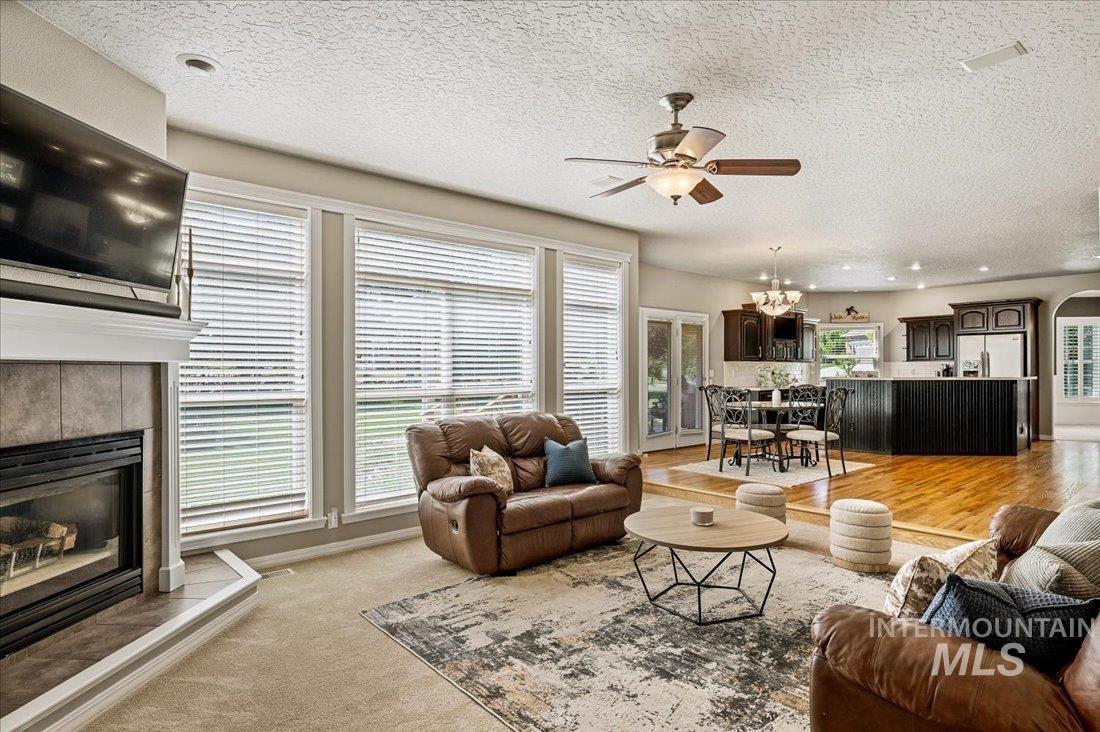 529 W Bayhill, Nampa, Idaho 83686, 4 Bedrooms, 2.5 Bathrooms, Residential For Sale, Price $795,000,MLS 98982563