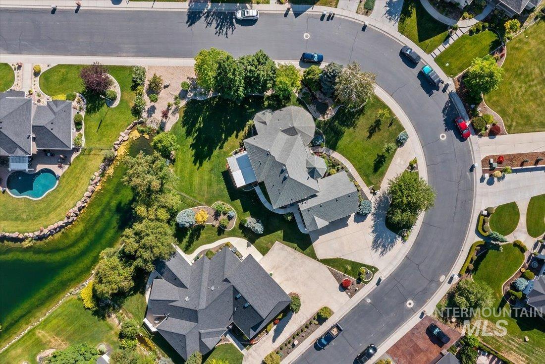 529 W Bayhill, Nampa, Idaho 83686, 4 Bedrooms, 2.5 Bathrooms, Residential For Sale, Price $795,000,MLS 98982563