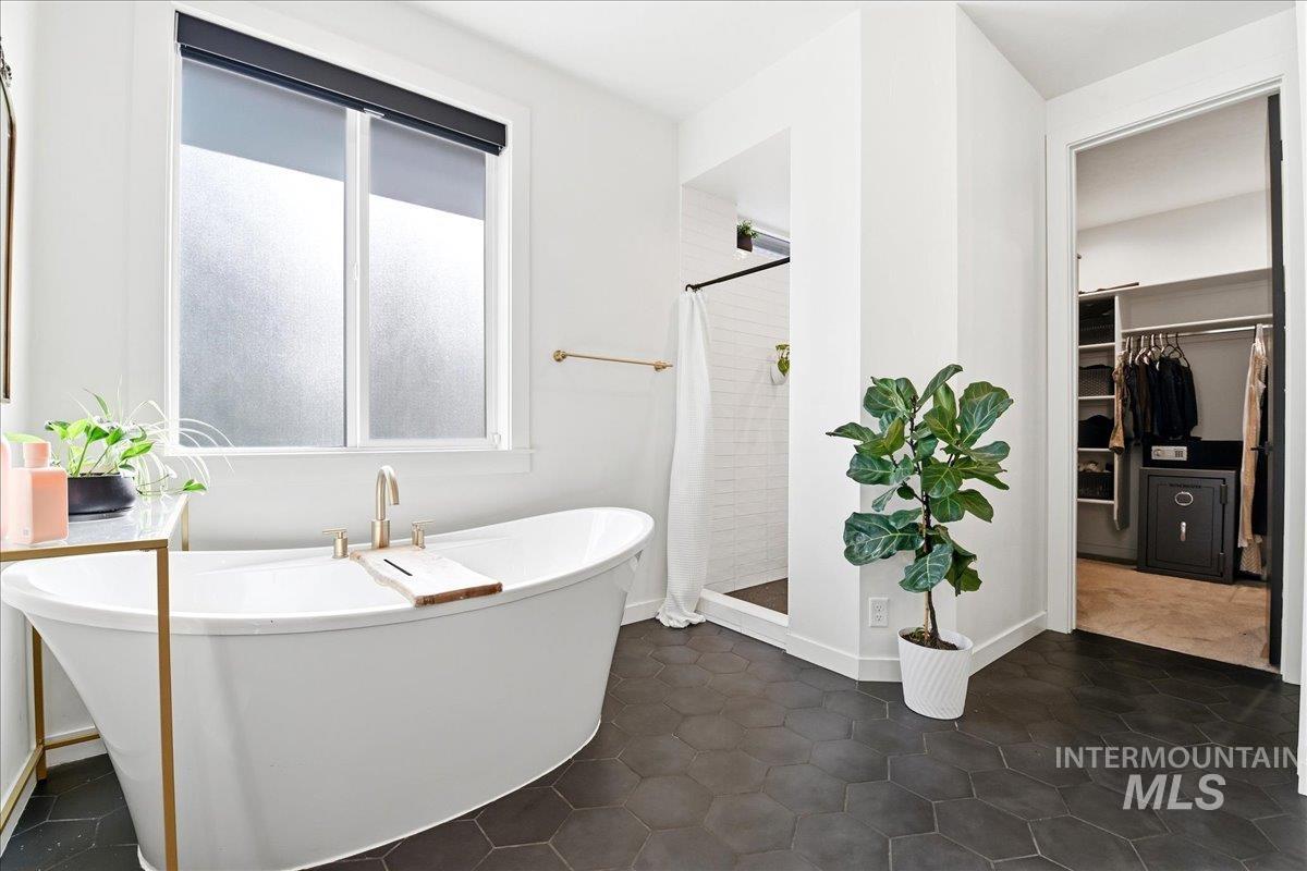 2242 E Timber Trail Street, Kuna, Idaho 83634, 4 Bedrooms, 3 Bathrooms, Residential For Sale, Price $714,900, 98982565