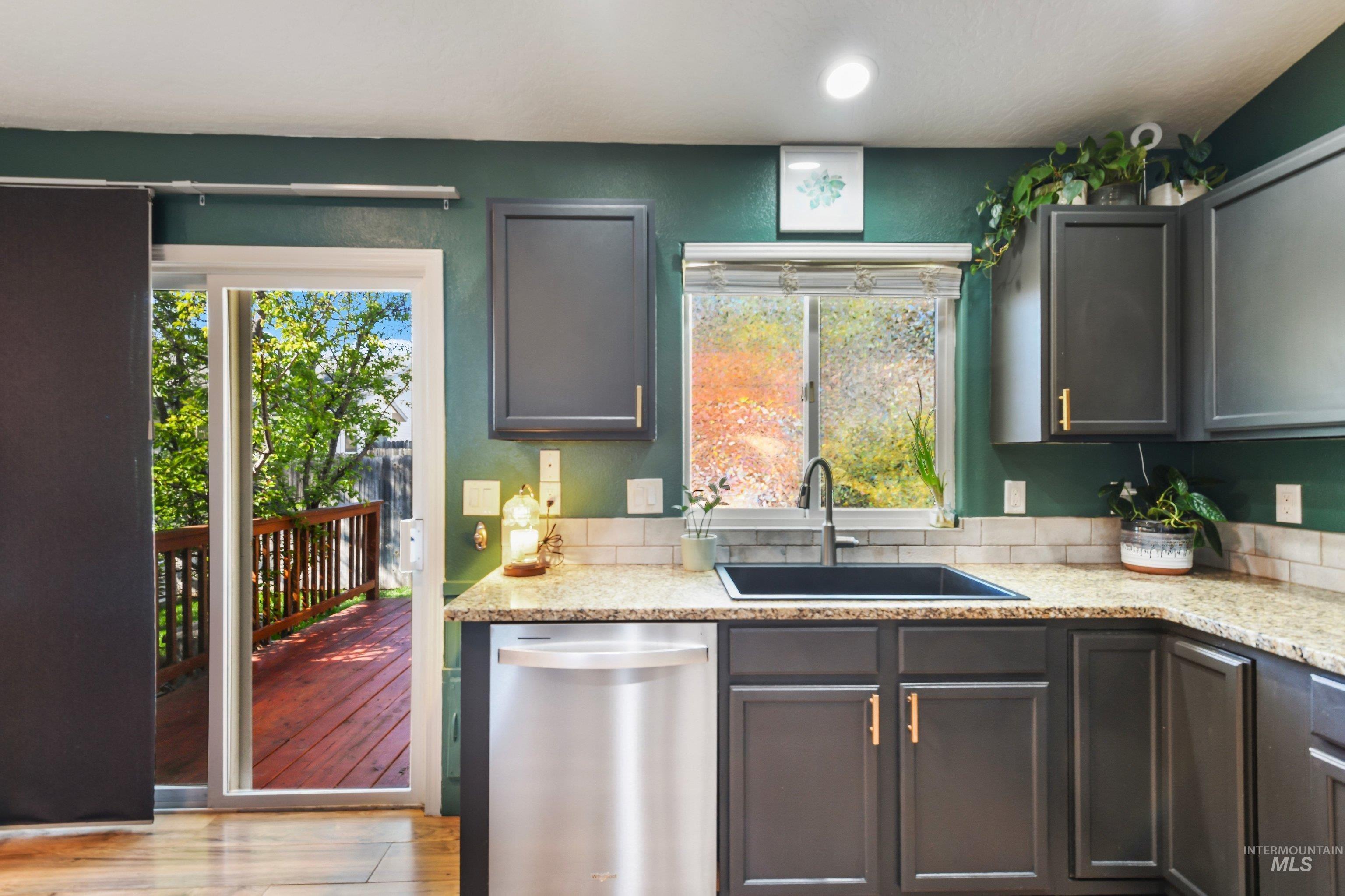 188 Cougar Ct, Nampa, Idaho 83686, 3 Bedrooms, 3 Bathrooms, Residential For Sale, Price $394,900, 98982566