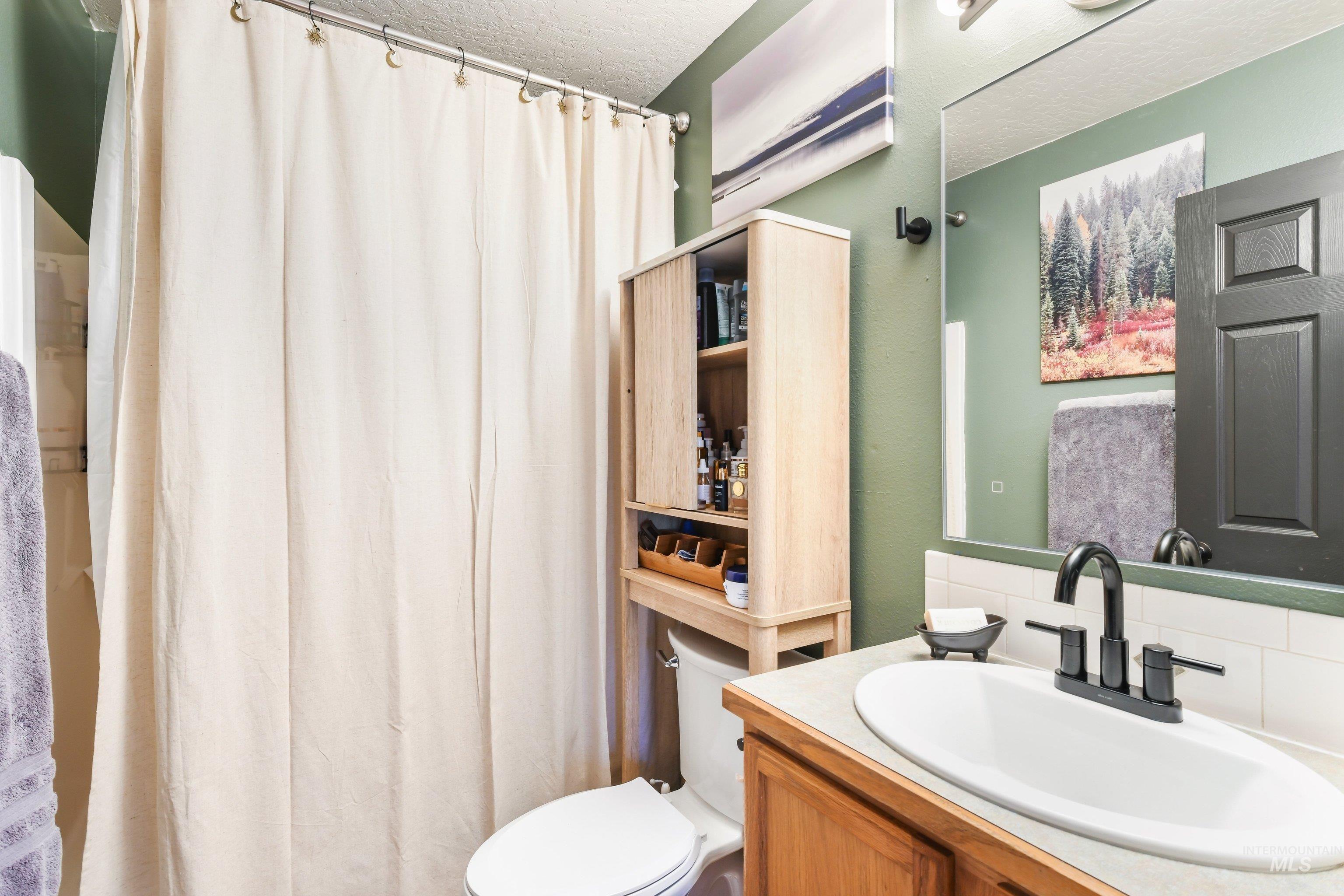 188 Cougar Ct, Nampa, Idaho 83686, 3 Bedrooms, 3 Bathrooms, Residential For Sale, Price $394,900, 98982566