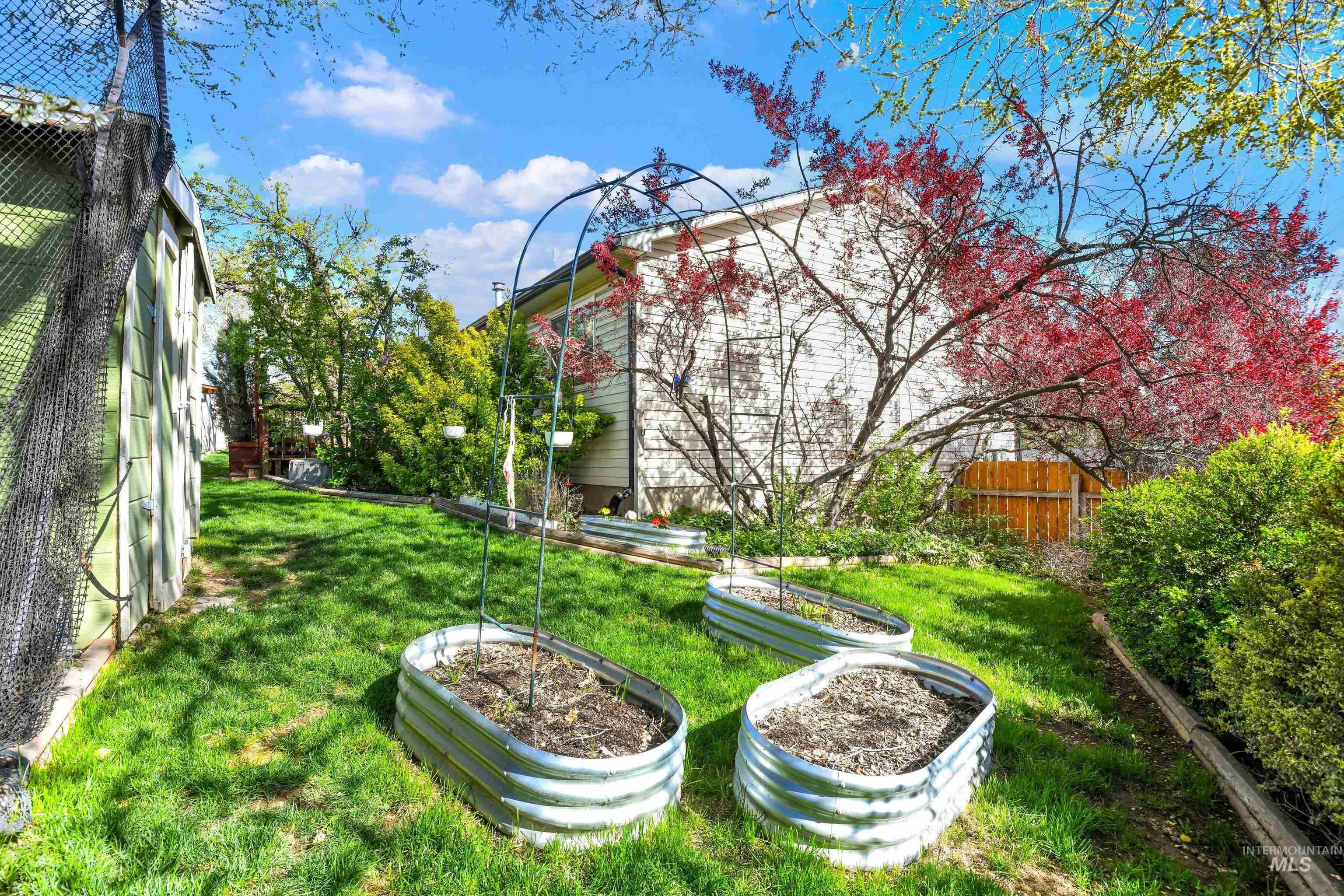 188 Cougar Ct, Nampa, Idaho 83686, 3 Bedrooms, 3 Bathrooms, Residential For Sale, Price $394,900, 98982566