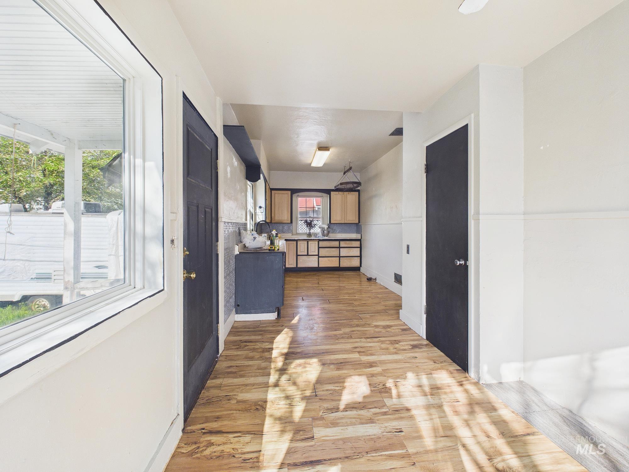 611 E 2nd, Emmett, Idaho 83617, 4 Bedrooms, 2 Bathrooms, Residential For Sale, Price $299,000, 98982567