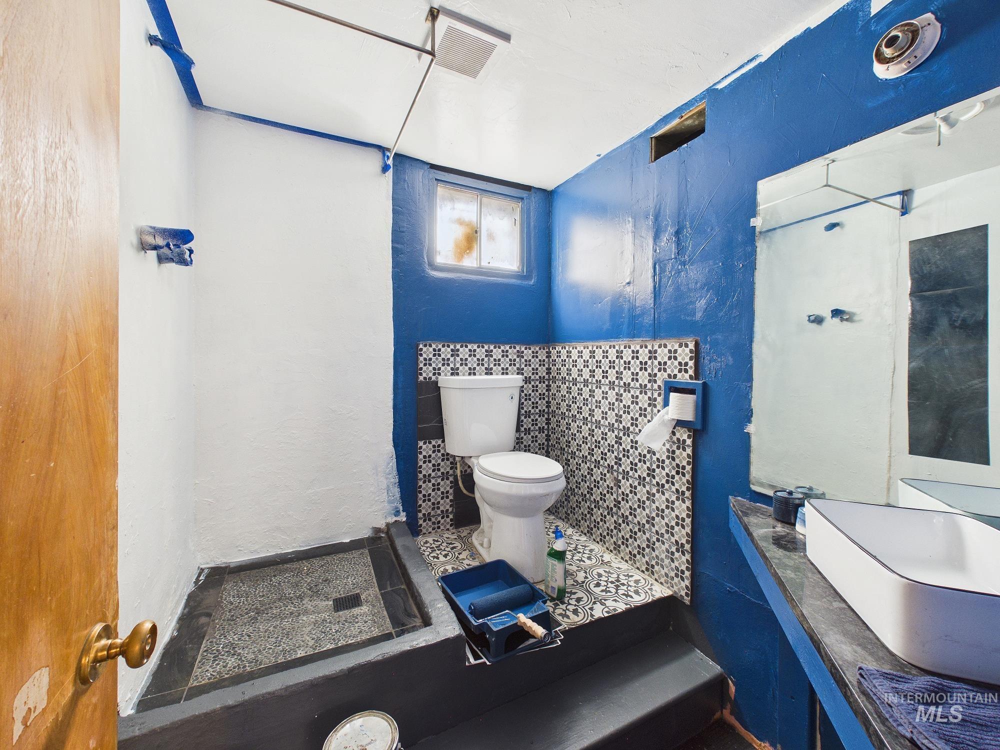 611 E 2nd, Emmett, Idaho 83617, 4 Bedrooms, 2 Bathrooms, Residential For Sale, Price $299,000, 98982567