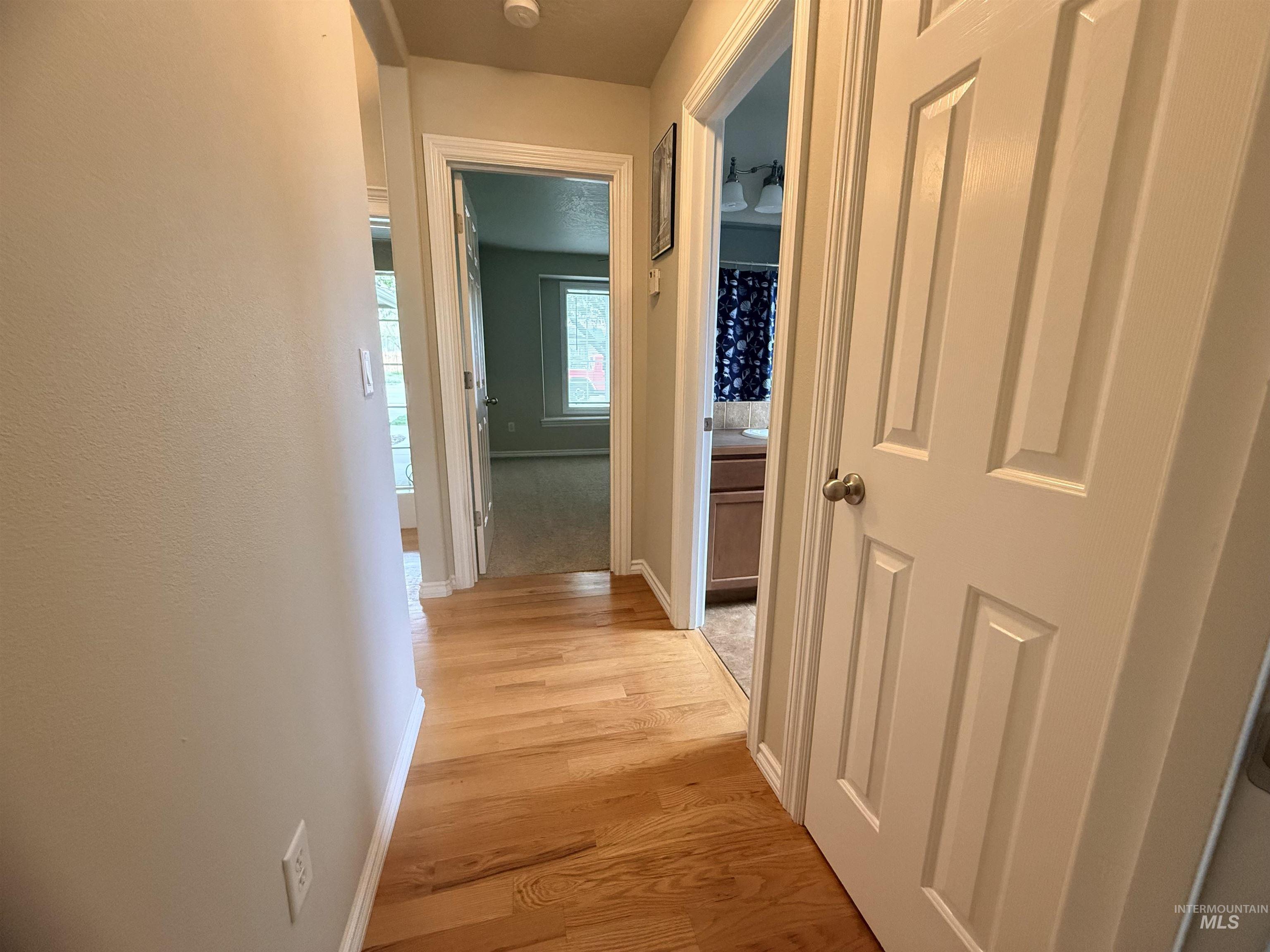 1401 N 14th E, Mountain Home, Idaho 83647, 3 Bedrooms, 2 Bathrooms, Residential For Sale, Price $404,999, 98982572