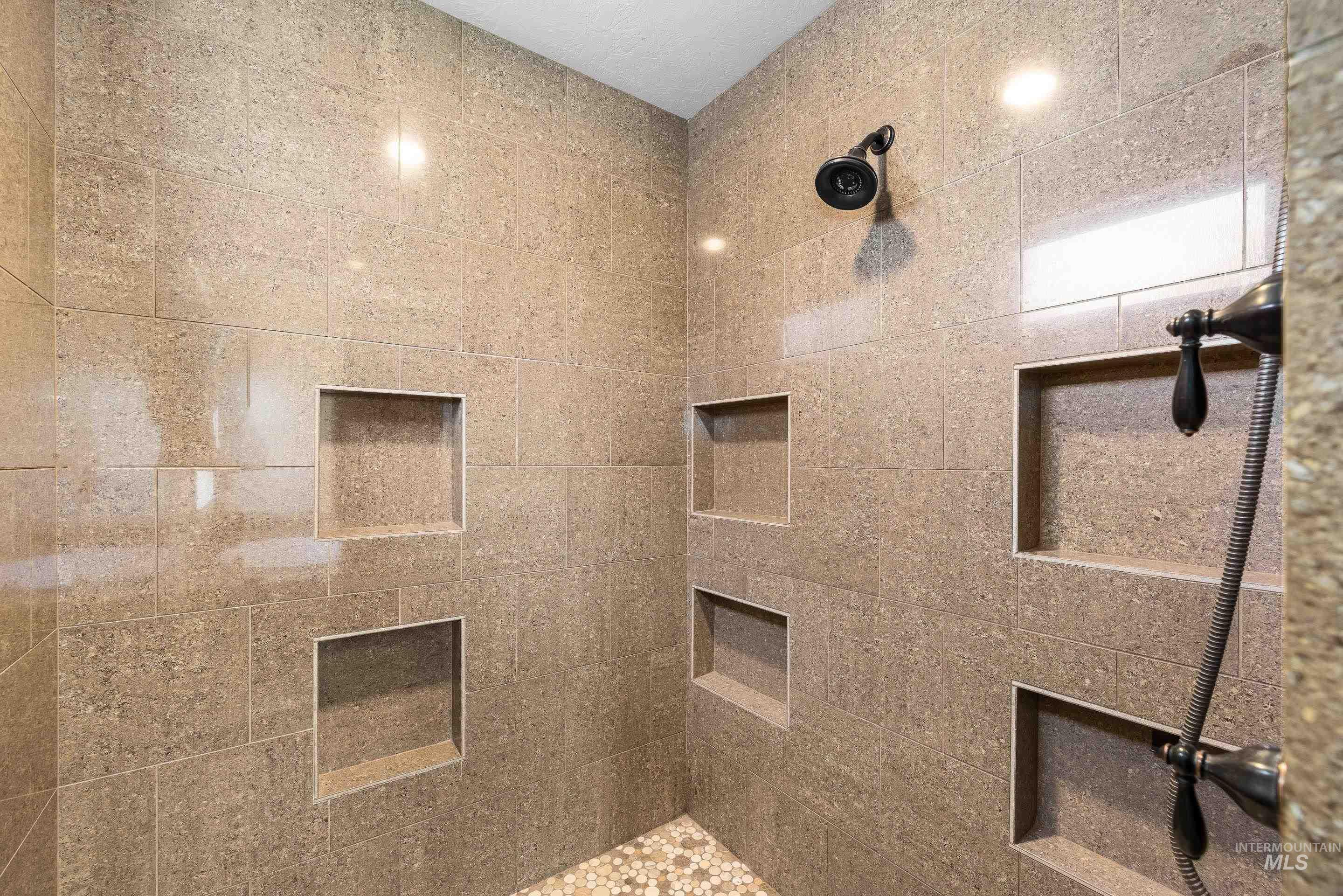 2107 W San Remo Drive, Meridian, Idaho 83642, 4 Bedrooms, 2.5 Bathrooms, Residential For Sale, Price $850,000, 98982573