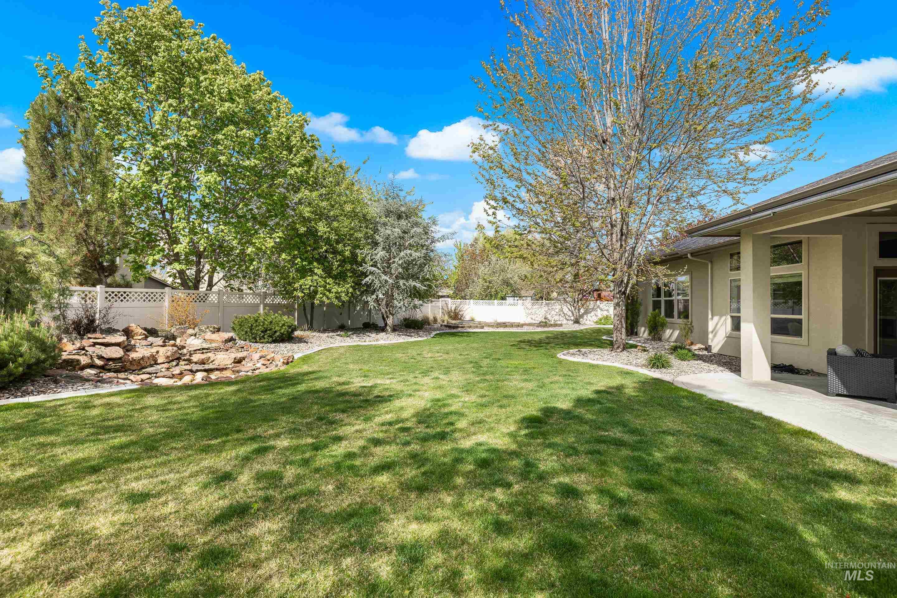 2107 W San Remo Drive, Meridian, Idaho 83642, 4 Bedrooms, 2.5 Bathrooms, Residential For Sale, Price $850,000, 98982573