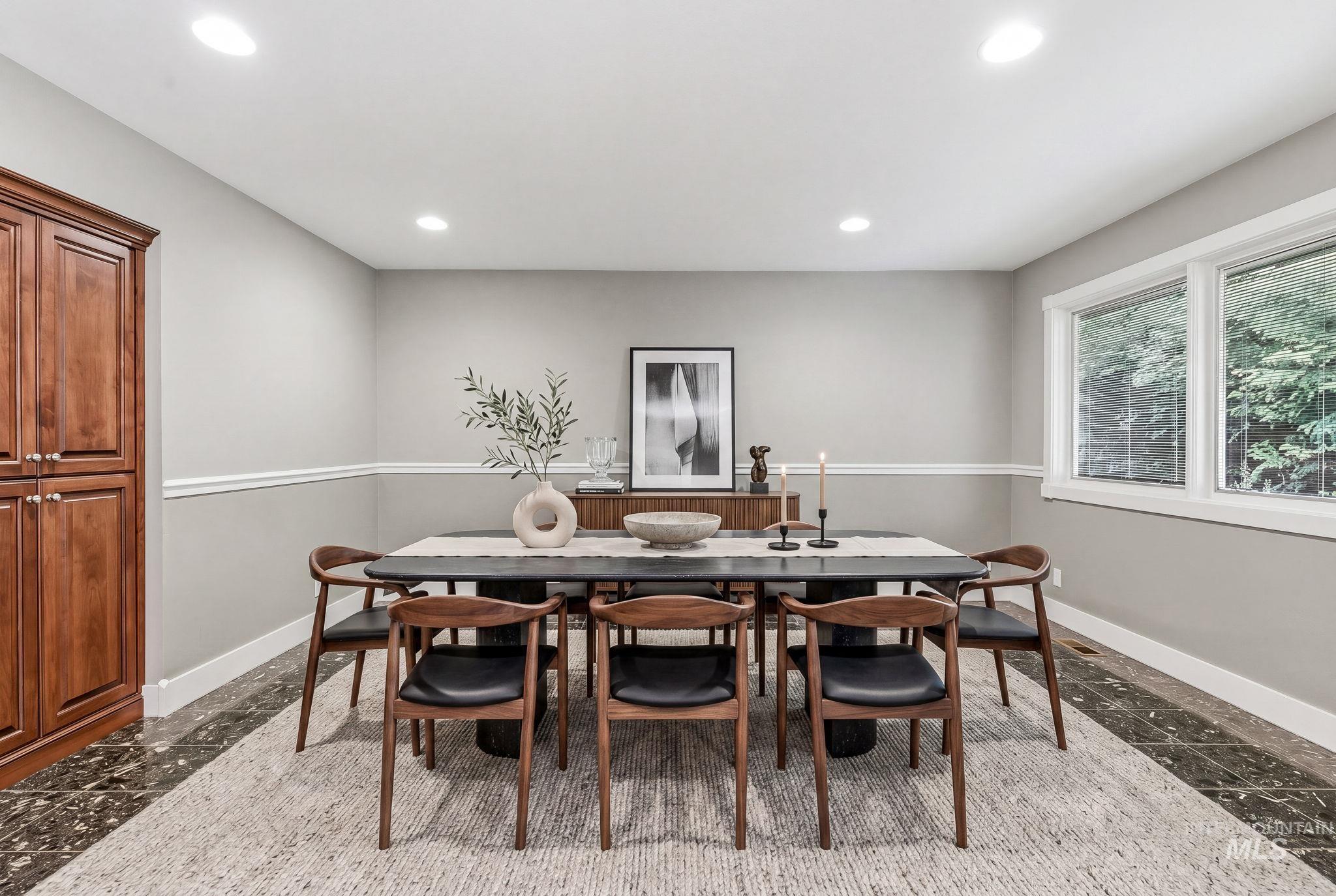 2011 S Creekside Ln, Boise, Idaho 83706, 4 Bedrooms, 2.5 Bathrooms, Residential For Sale, Price $1,249,000, 98982575