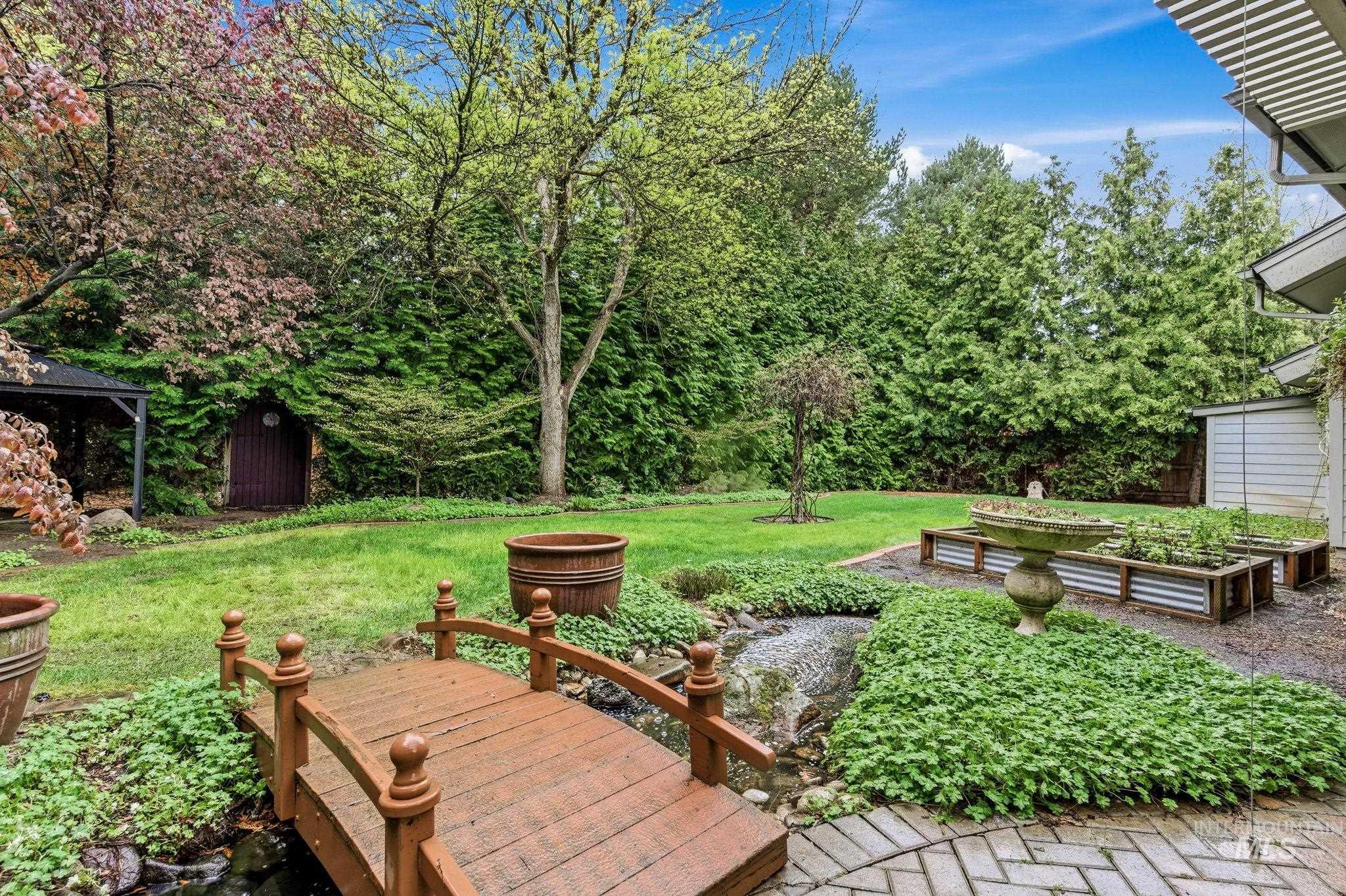 2011 S Creekside Ln, Boise, Idaho 83706, 4 Bedrooms, 2.5 Bathrooms, Residential For Sale, Price $1,249,000, 98982575