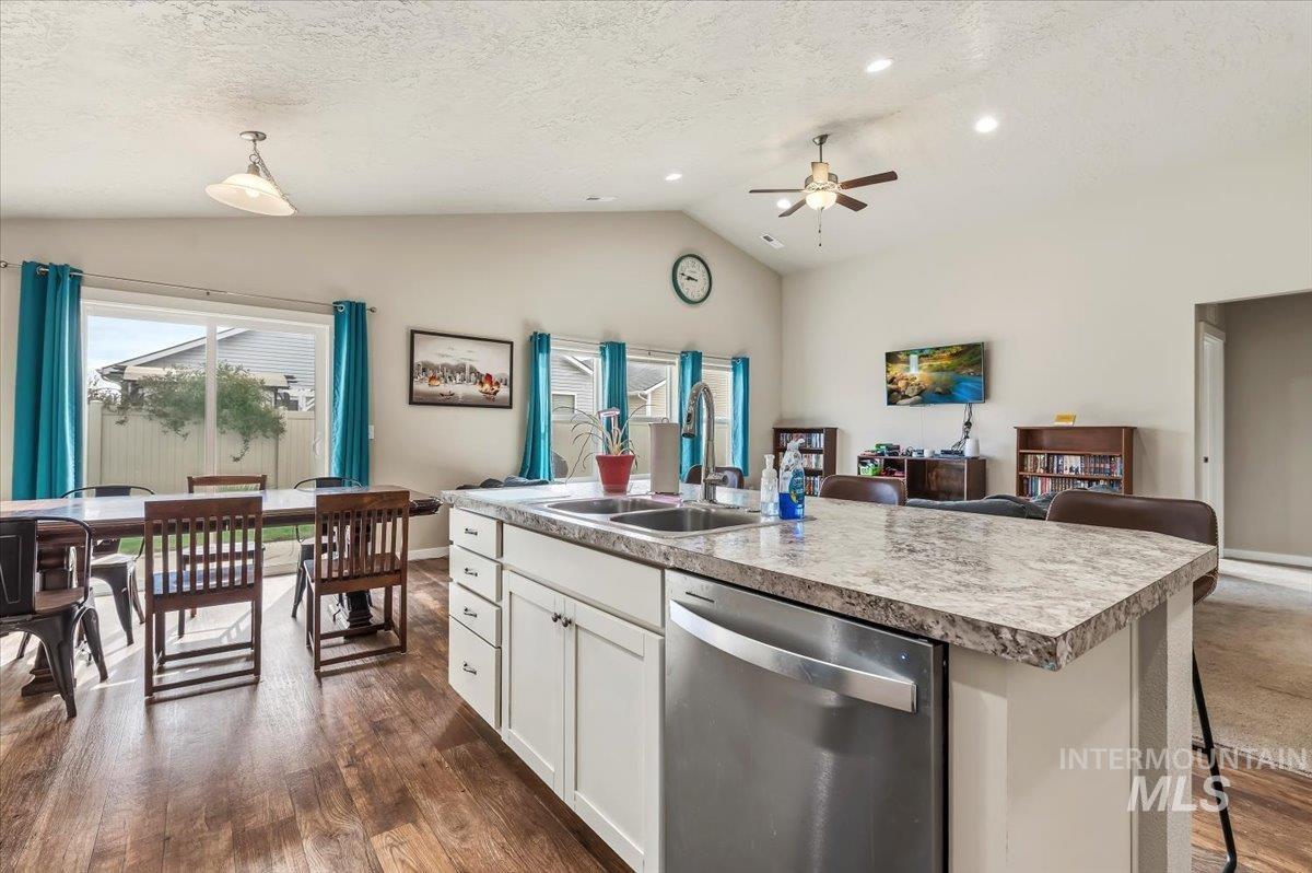 16850 Bethany Ave., Caldwell, Idaho 83607, 4 Bedrooms, 2 Bathrooms, Residential For Sale, Price $399,999, 98982579