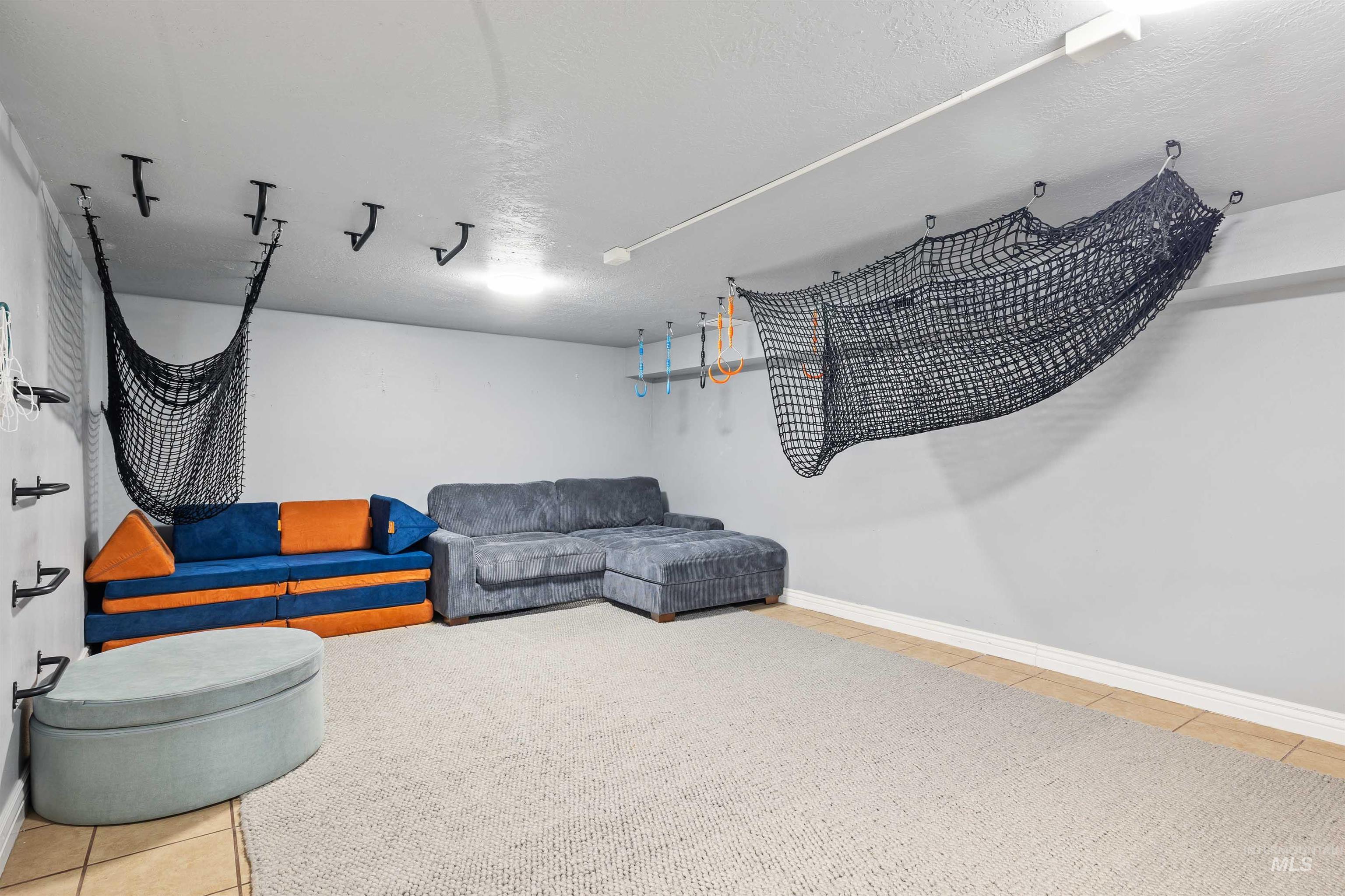 2090 Filer Ave E, Twin Falls, Idaho 83301-4365, 6 Bedrooms, 3.5 Bathrooms, Residential For Sale, Price $540,000, 98982580