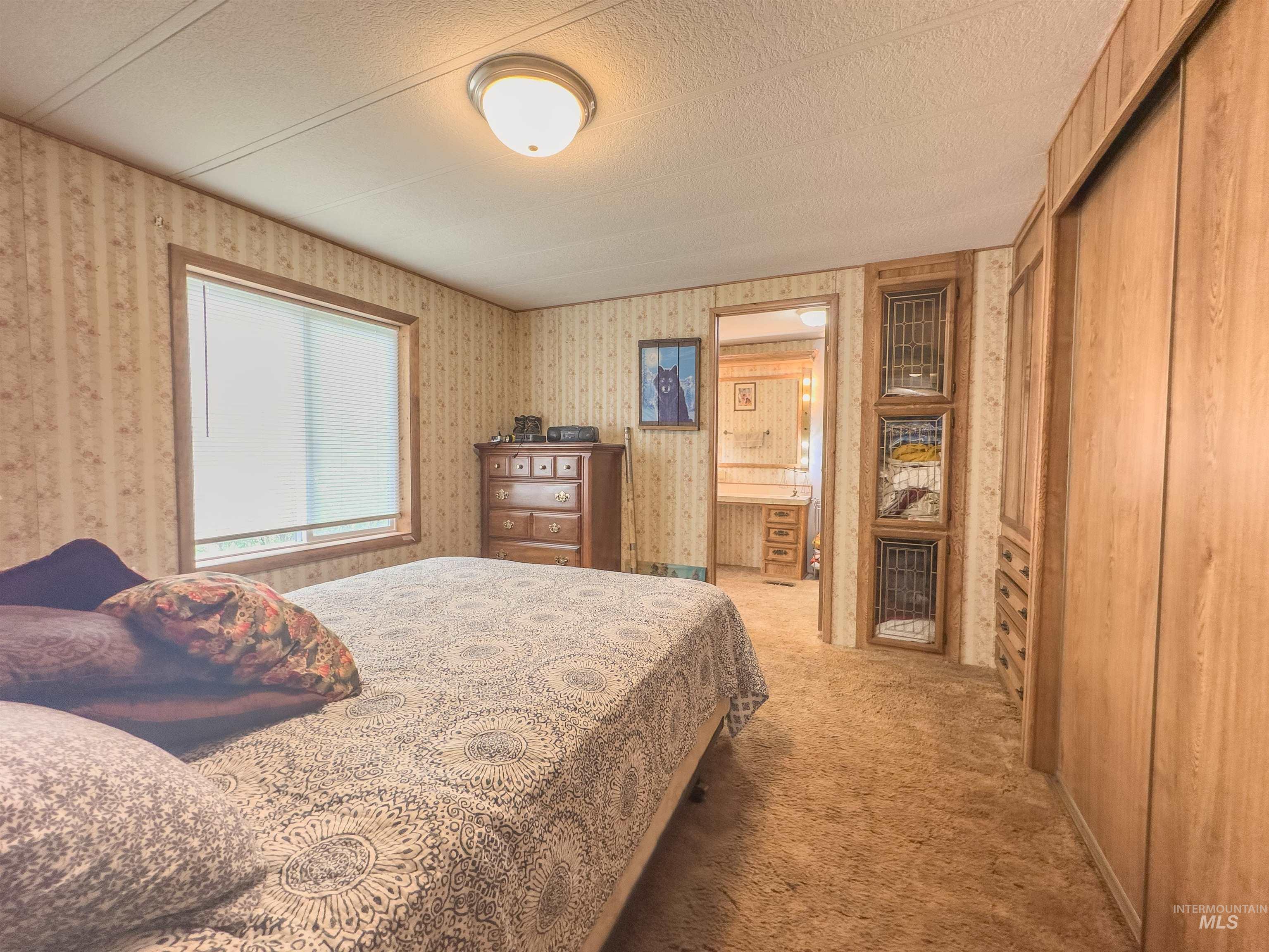 369 S 150 E, Burley, Idaho 83318, 2 Bedrooms, 2 Bathrooms, Residential For Sale, Price $215,000, 98982581