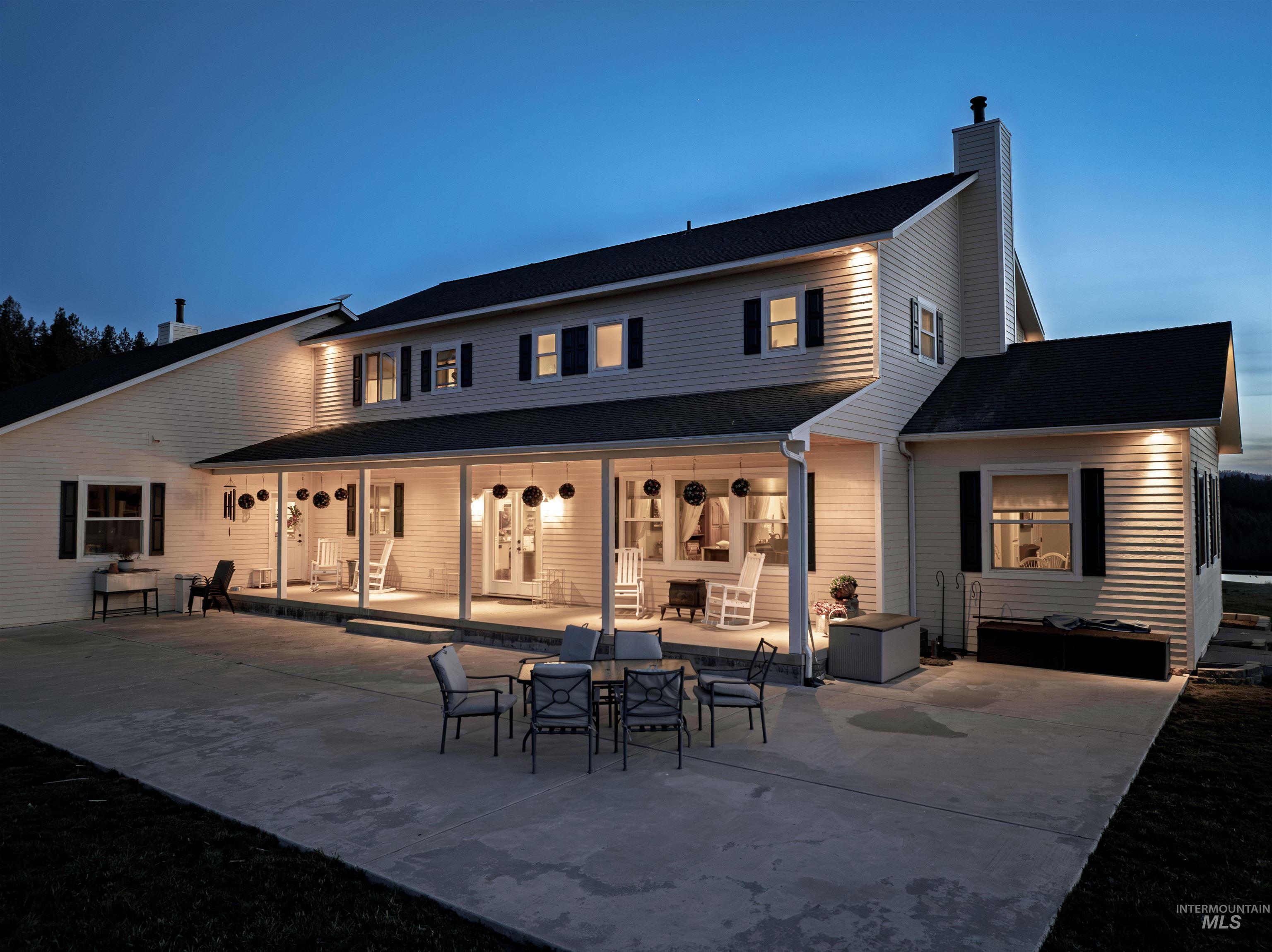 1086 E Rock Creek Rd, Potlatch, Idaho 83855, 5 Bedrooms, 4 Bathrooms, Residential For Sale, Price $1,400,000, 98982582