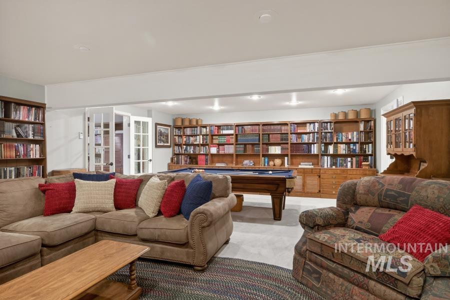 1086 E Rock Creek Rd, Potlatch, Idaho 83855, 5 Bedrooms, 4 Bathrooms, Residential For Sale, Price $1,400,000, 98982582