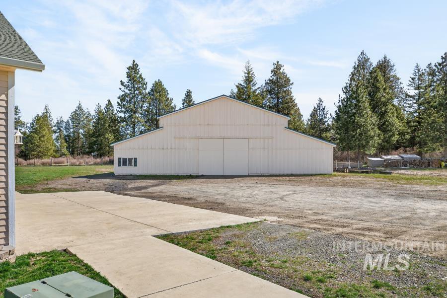 1086 E Rock Creek Rd, Potlatch, Idaho 83855, 5 Bedrooms, 4 Bathrooms, Residential For Sale, Price $1,400,000, 98982582