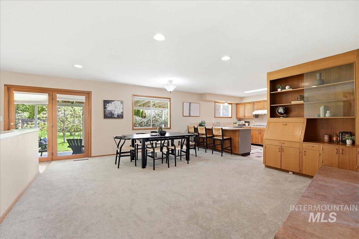 3720 E Clement Road, Boise, Idaho 83704, 5 Bedrooms, 2.5 Bathrooms, Residential For Sale, Price $530,000, 98982583