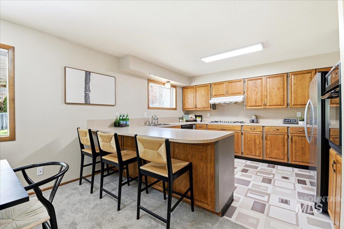 3720 E Clement Road, Boise, Idaho 83704, 5 Bedrooms, 2.5 Bathrooms, Residential For Sale, Price $530,000, 98982583