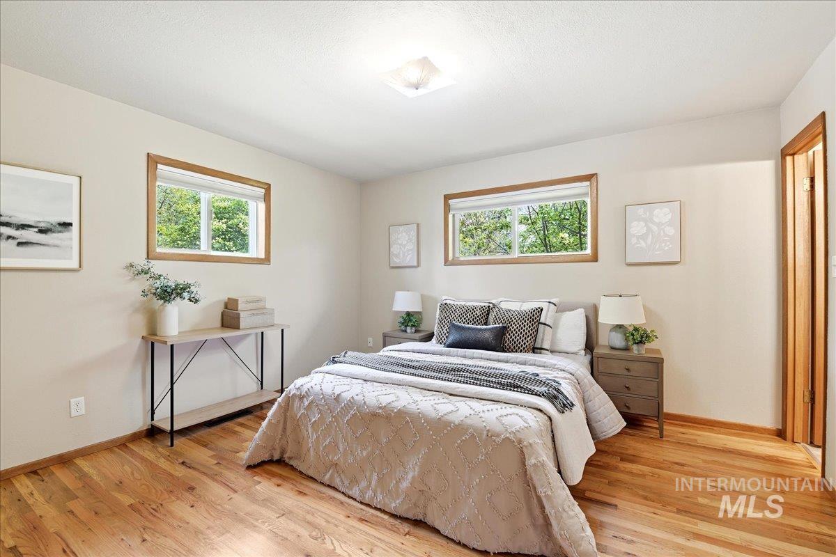 3720 E Clement Road, Boise, Idaho 83704, 5 Bedrooms, 2.5 Bathrooms, Residential For Sale, Price $530,000, 98982583