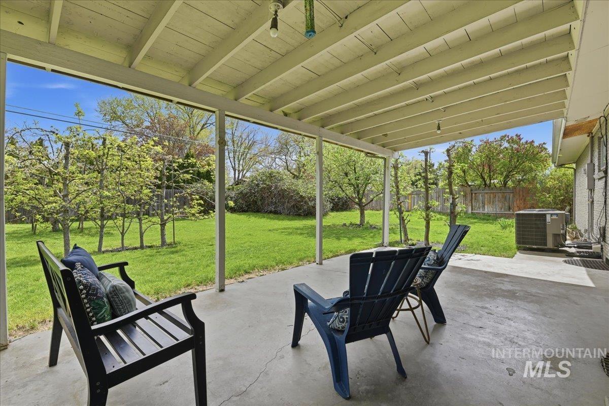 3720 E Clement Road, Boise, Idaho 83704, 5 Bedrooms, 2.5 Bathrooms, Residential For Sale, Price $530,000, 98982583