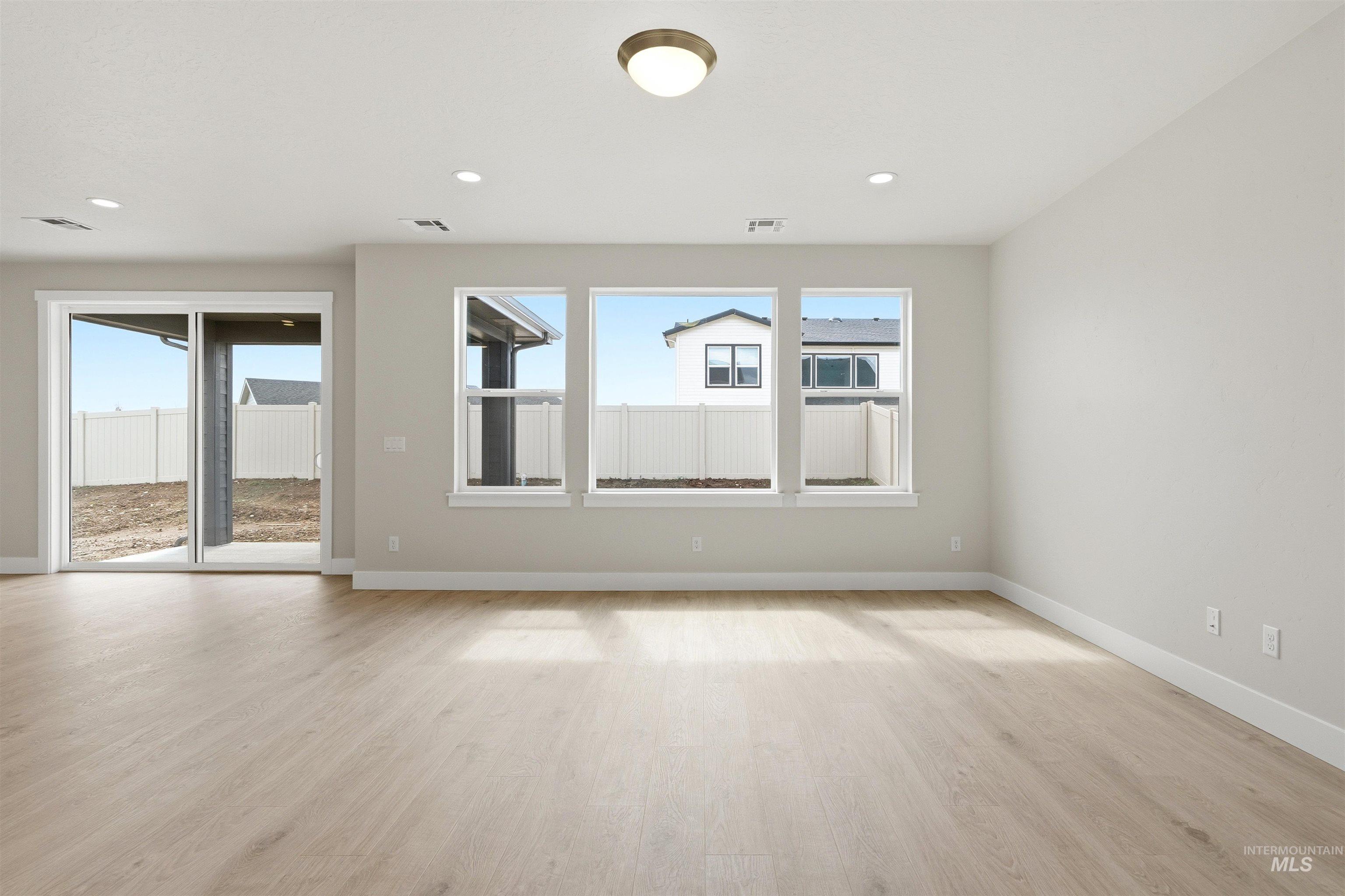 5591 W Aralia Dr., Meridian, Idaho 83646, 3 Bedrooms, 2.5 Bathrooms, Residential For Sale, Price $514,990, 98982584