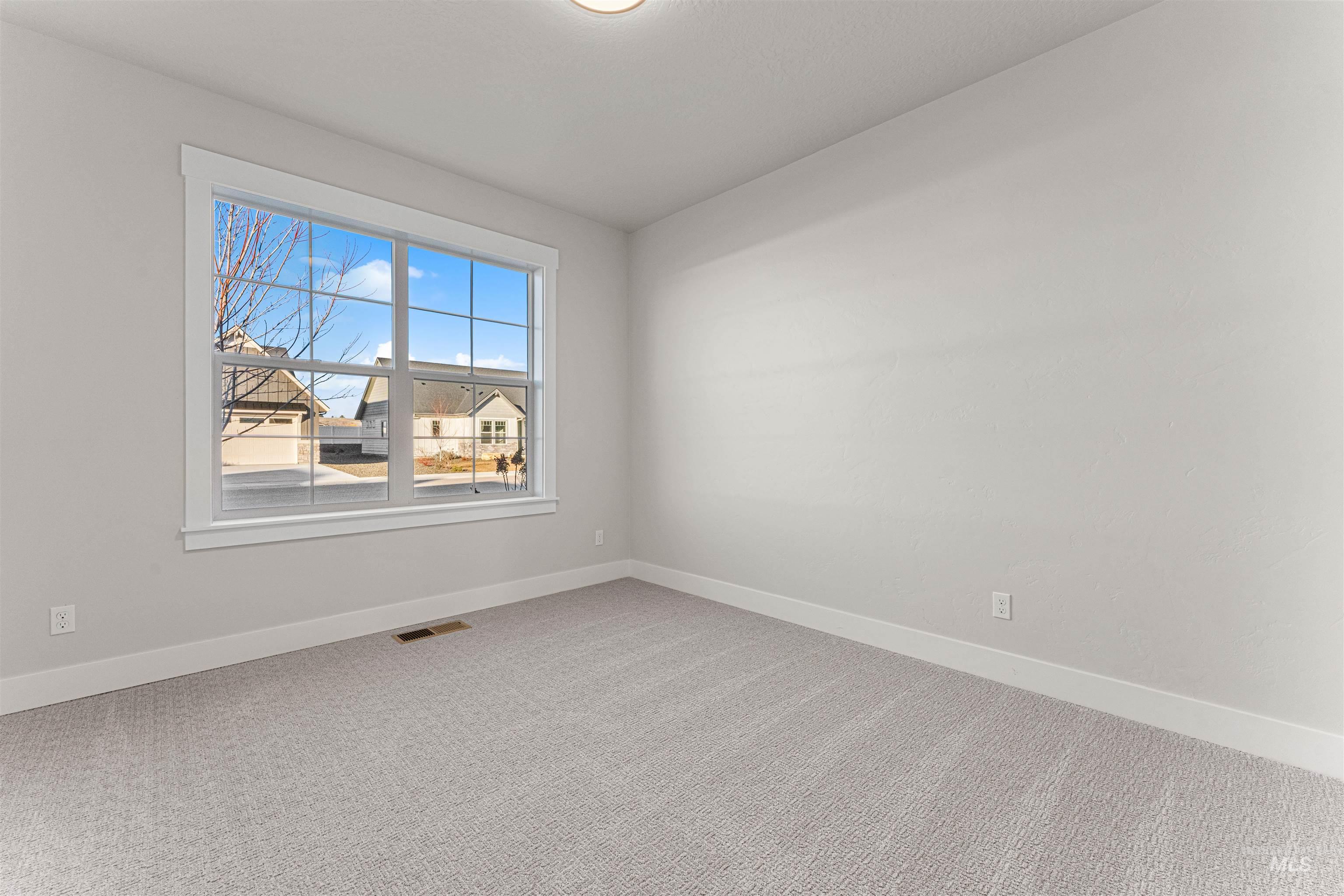 8165 Fountain Brook, Middleton, Idaho 83644, 3 Bedrooms, 2 Bathrooms, Residential For Sale, Price $639,900, 98982585