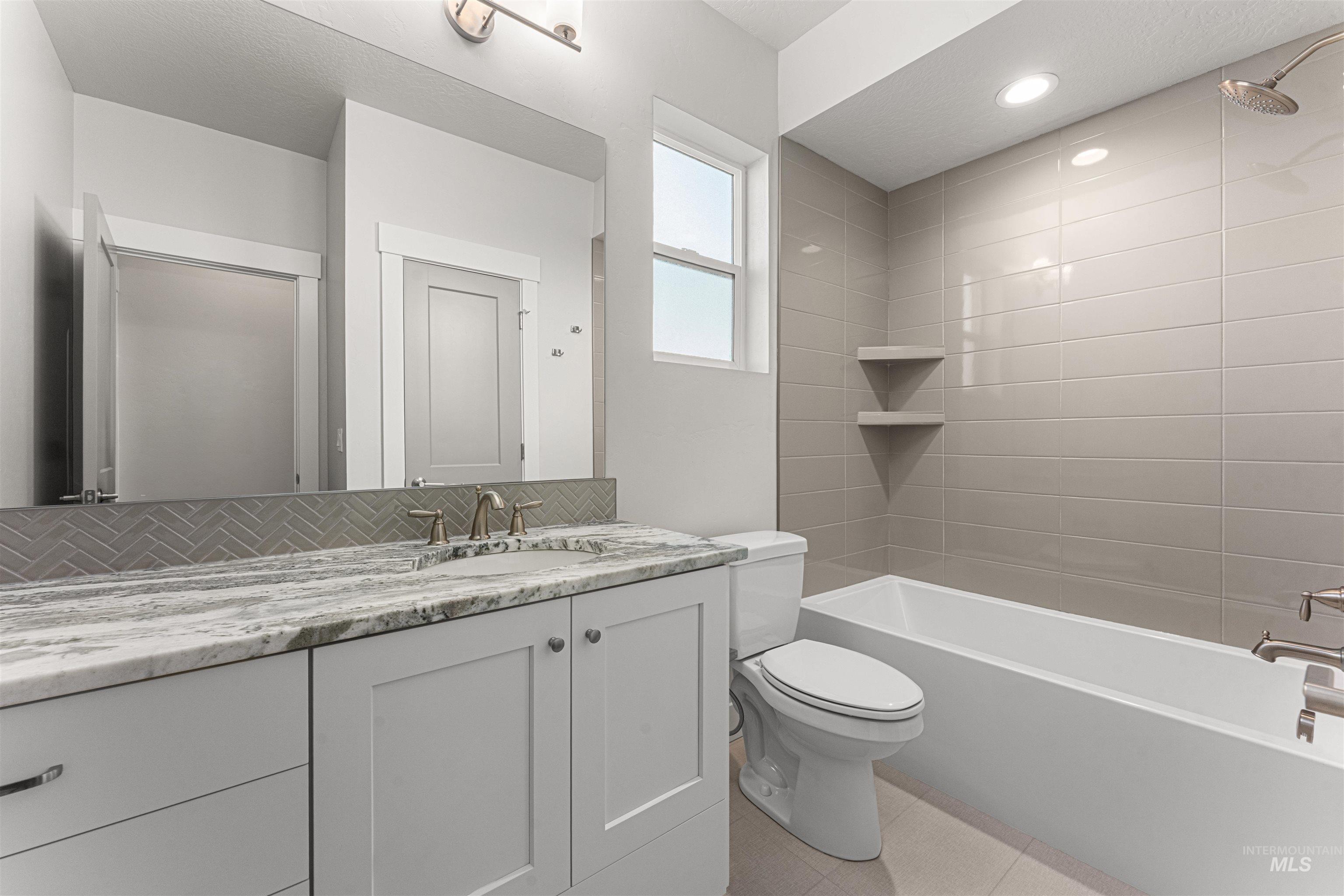 8165 Fountain Brook, Middleton, Idaho 83644, 3 Bedrooms, 2 Bathrooms, Residential For Sale, Price $639,900, 98982585