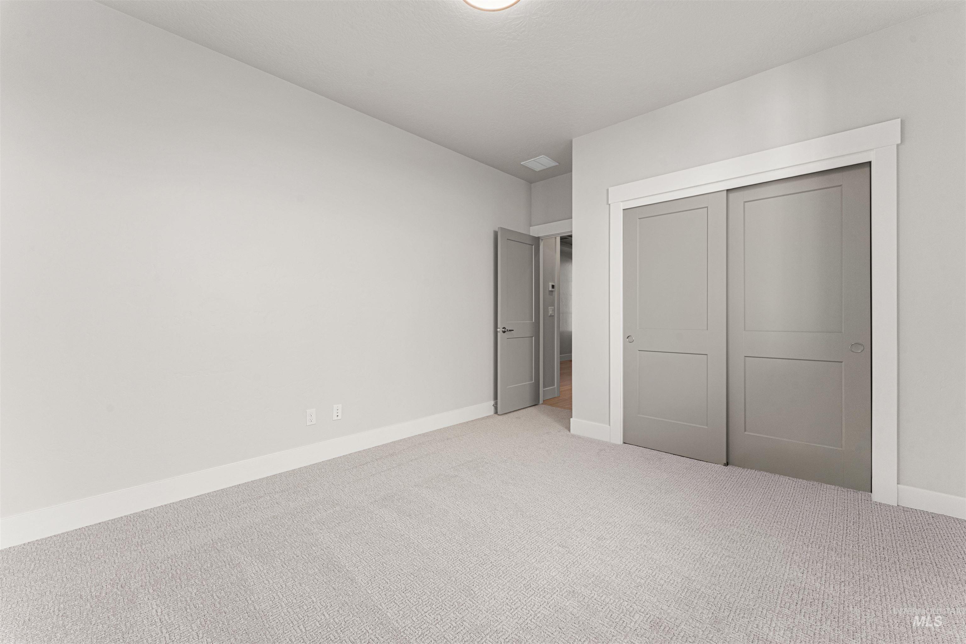 8165 Fountain Brook, Middleton, Idaho 83644, 3 Bedrooms, 2 Bathrooms, Residential For Sale, Price $639,900, 98982585