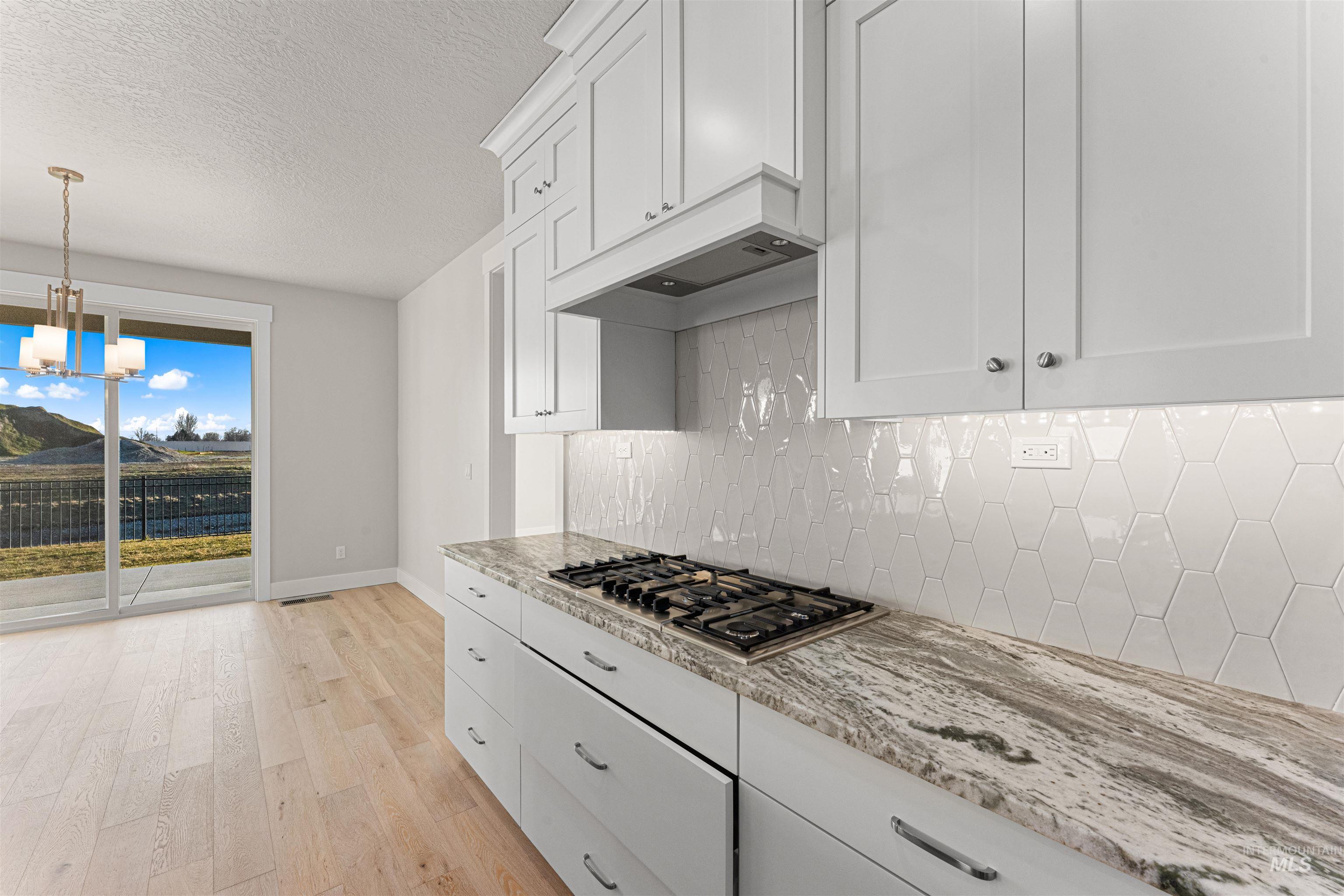 8165 Fountain Brook, Middleton, Idaho 83644, 3 Bedrooms, 2 Bathrooms, Residential For Sale, Price $639,900, 98982585