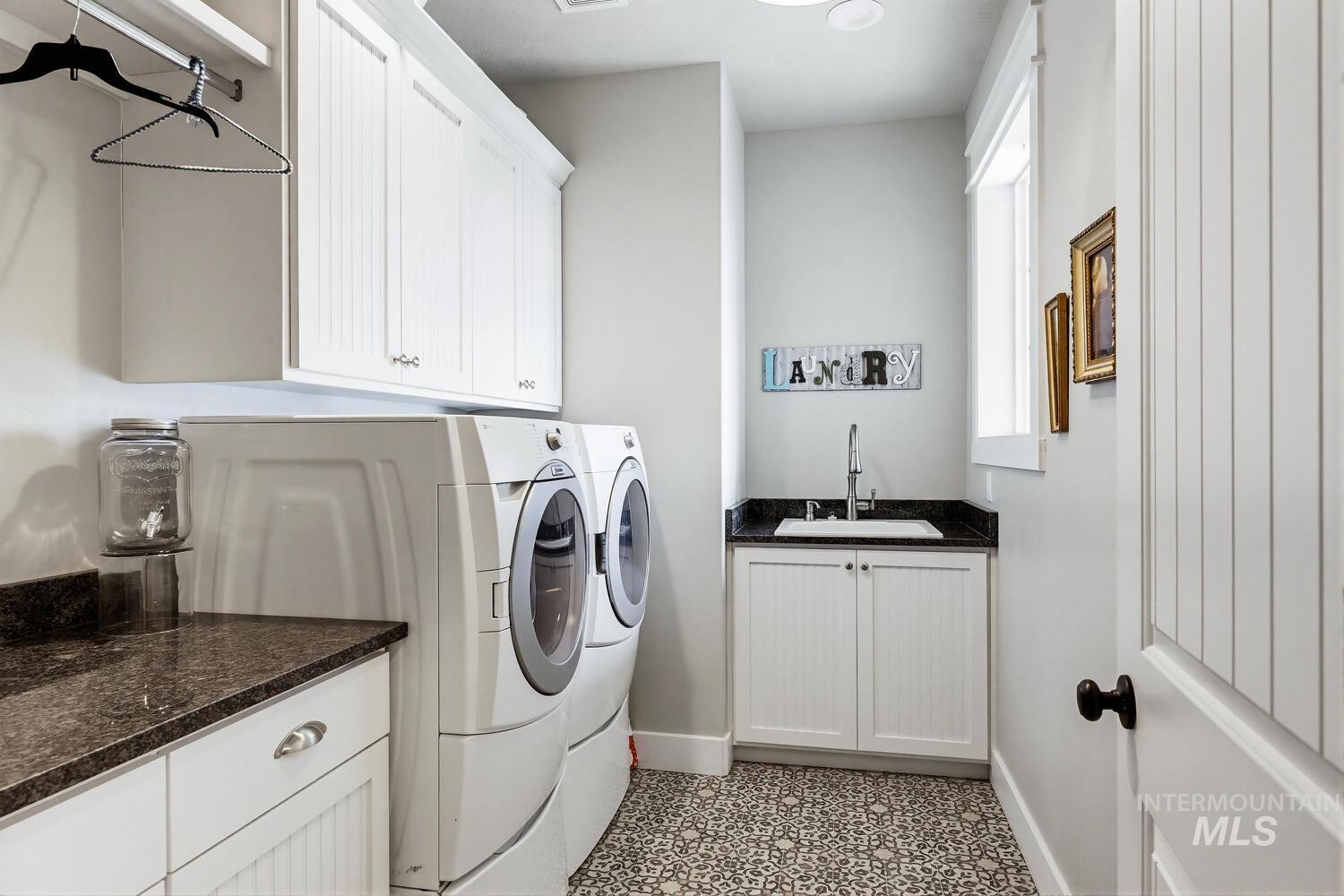 15063 Leon Ln, Caldwell, Idaho 83607, 4 Bedrooms, 2 Bathrooms, Residential For Sale, Price $779,900, 98982587