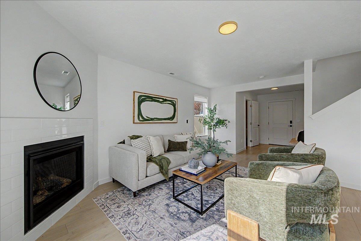 6166 S Carlburg Pl., Boise, Idaho 83709, 3 Bedrooms, 2.5 Bathrooms, Residential For Sale, Price $485,000, 98982588