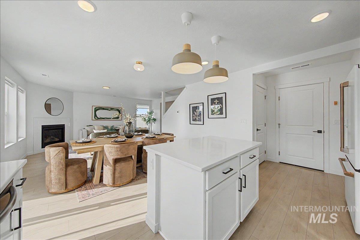 6166 S Carlburg Pl., Boise, Idaho 83709, 3 Bedrooms, 2.5 Bathrooms, Residential For Sale, Price $485,000, 98982588