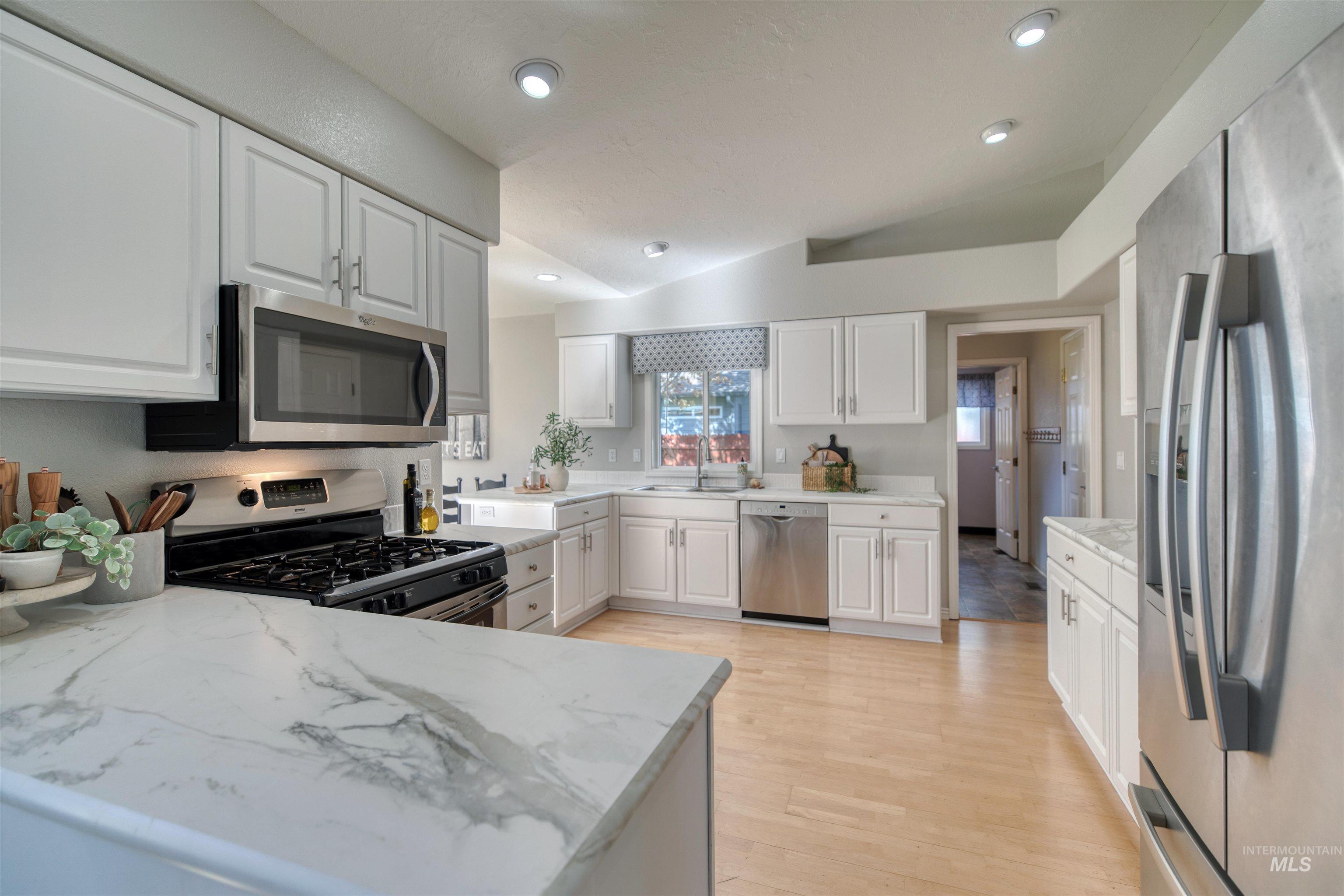 12047 W Patrina Dr, Boise, Idaho 83713, 5 Bedrooms, 3.5 Bathrooms, Residential For Sale, Price $559,900, 98982591