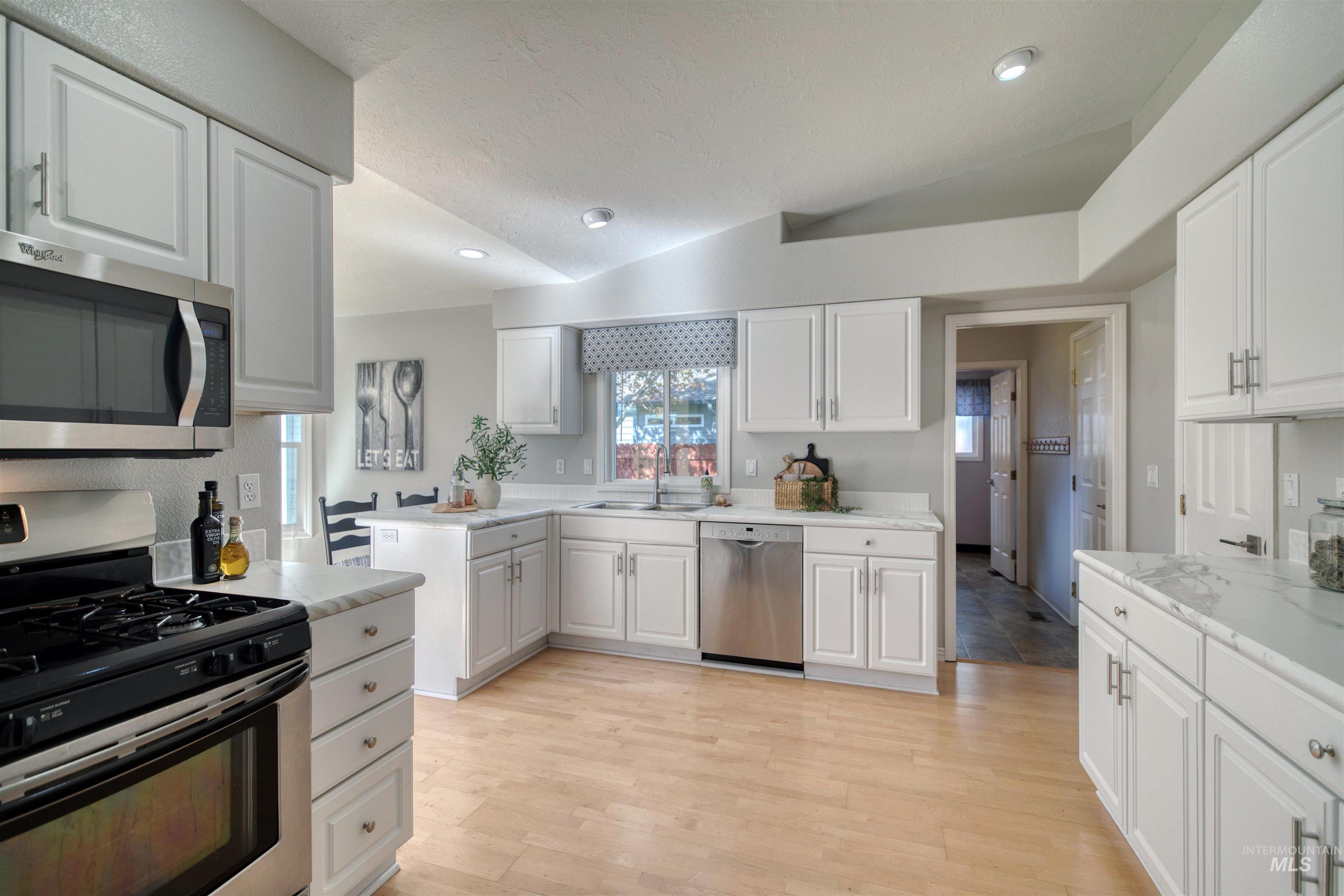 12047 W Patrina Dr, Boise, Idaho 83713, 5 Bedrooms, 3.5 Bathrooms, Residential For Sale, Price $559,900, 98982591