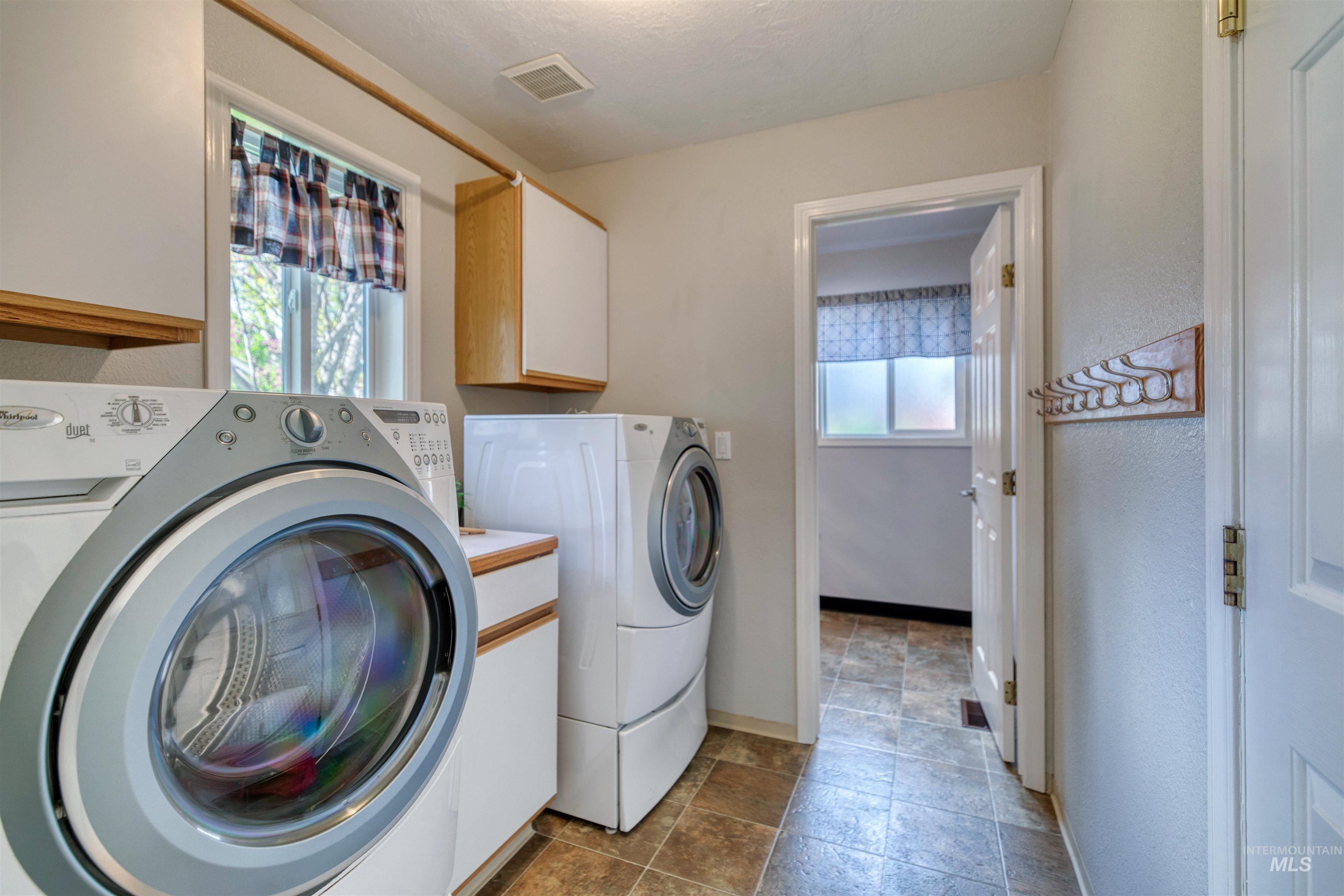 12047 W Patrina Dr, Boise, Idaho 83713, 5 Bedrooms, 3.5 Bathrooms, Residential For Sale, Price $559,900, 98982591