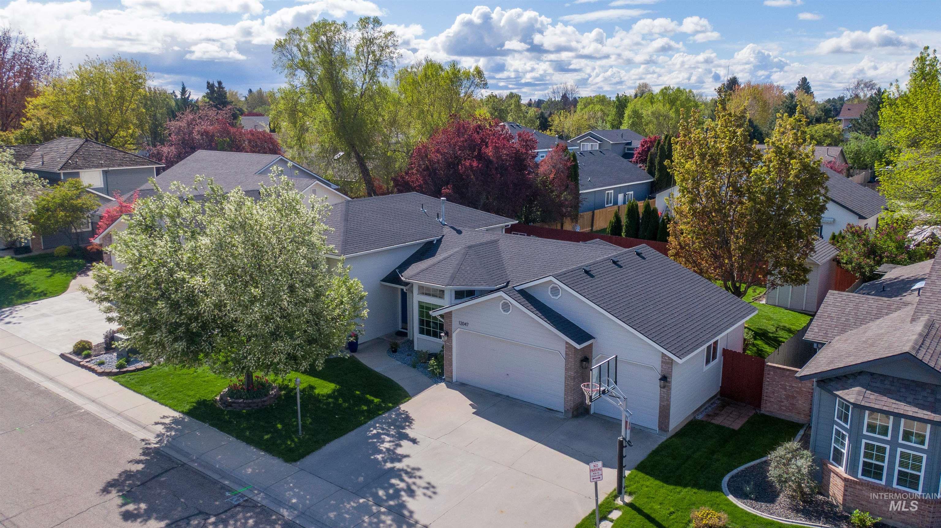 12047 W Patrina Dr, Boise, Idaho 83713, 5 Bedrooms, 3.5 Bathrooms, Residential For Sale, Price $559,900, 98982591