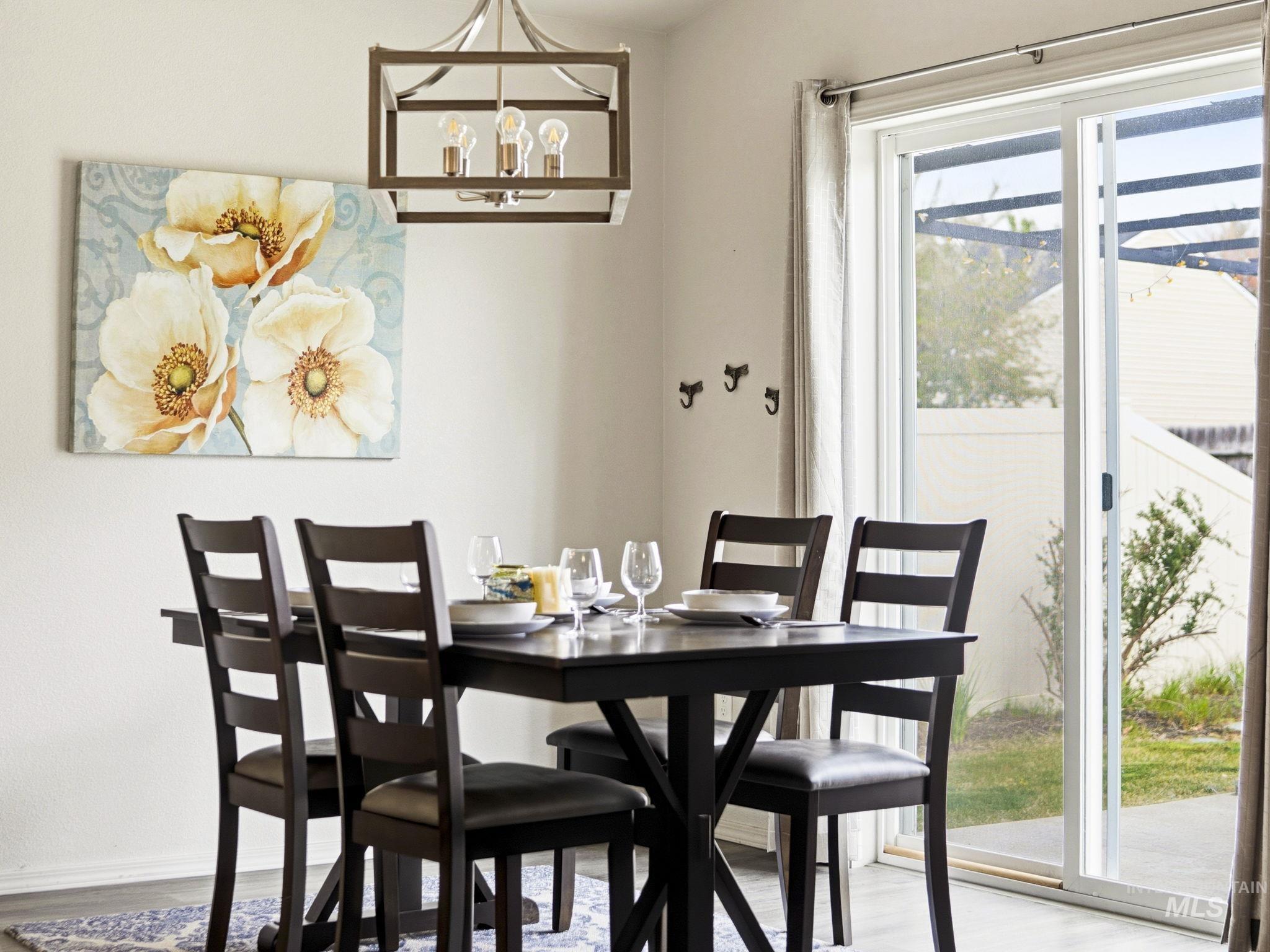 17546 N Newdale Ave, Nampa, Idaho 83687, 3 Bedrooms, 2 Bathrooms, Residential For Sale, Price $400,000, 98982592