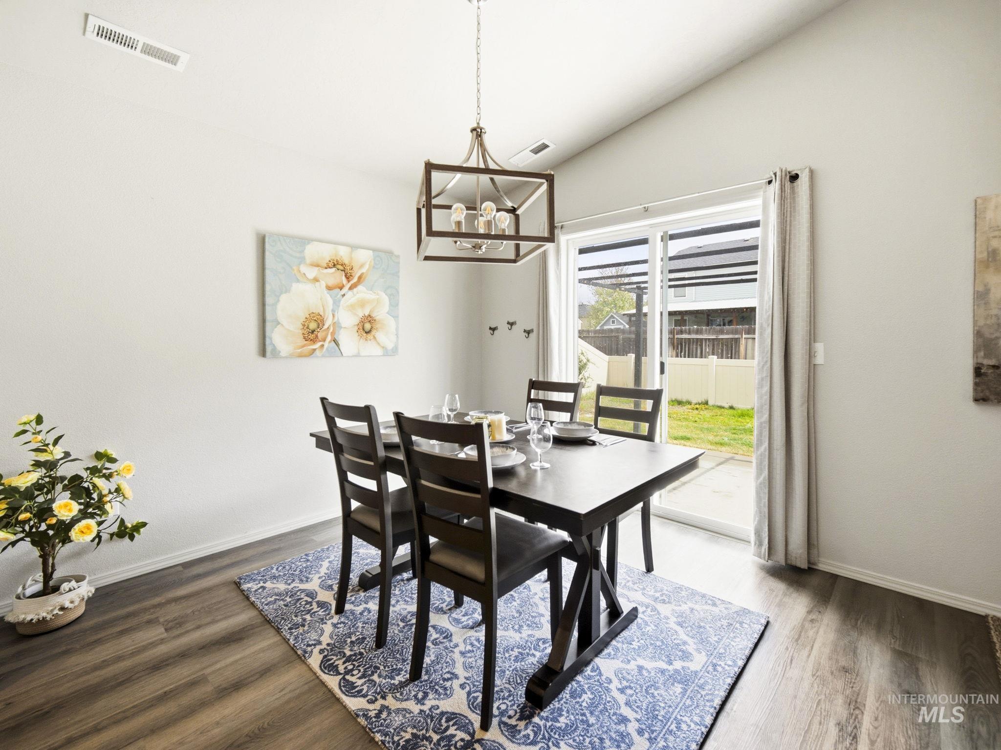 17546 N Newdale Ave, Nampa, Idaho 83687, 3 Bedrooms, 2 Bathrooms, Residential For Sale, Price $400,000, 98982592