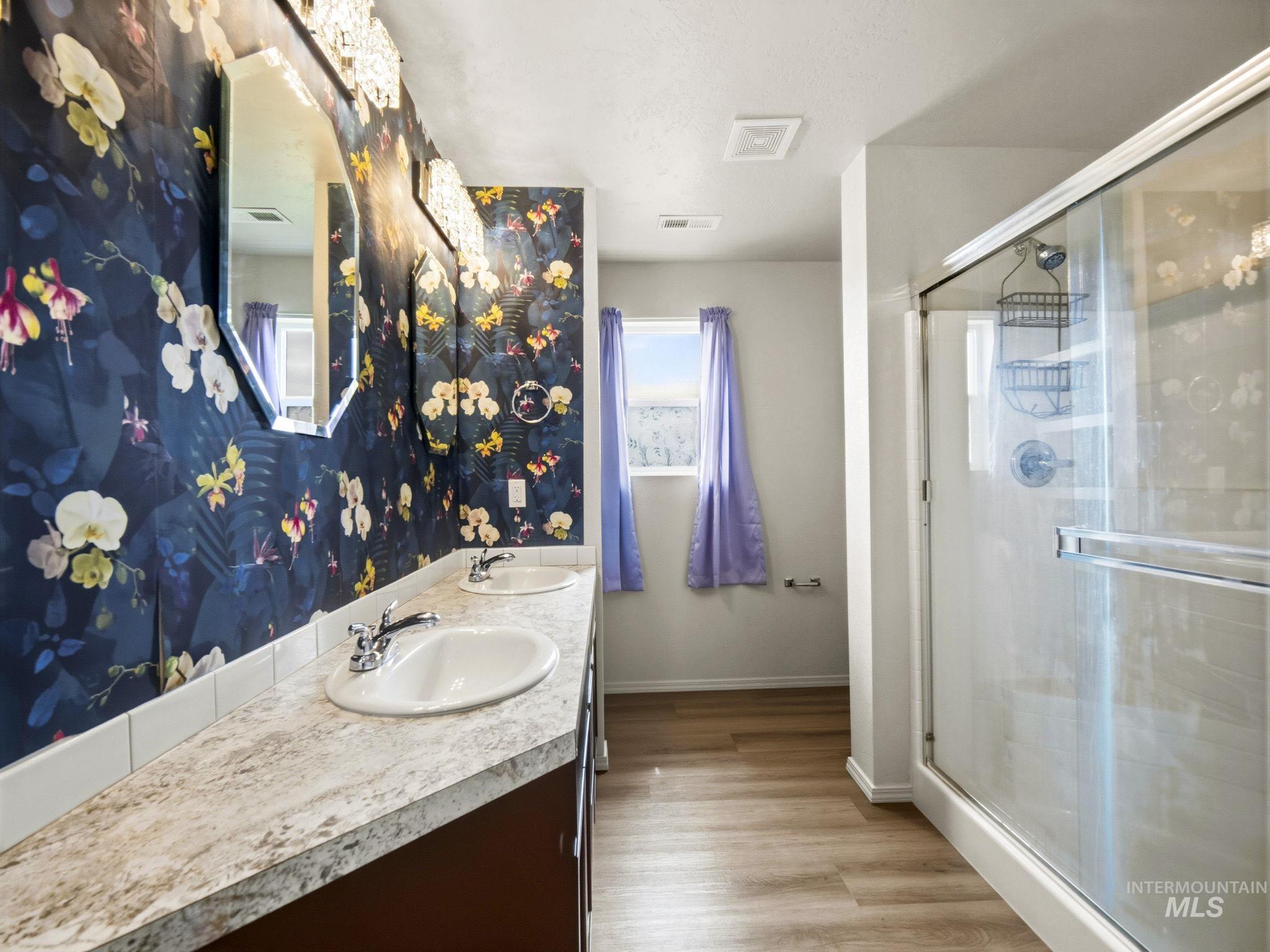 17546 N Newdale Ave, Nampa, Idaho 83687, 3 Bedrooms, 2 Bathrooms, Residential For Sale, Price $400,000, 98982592