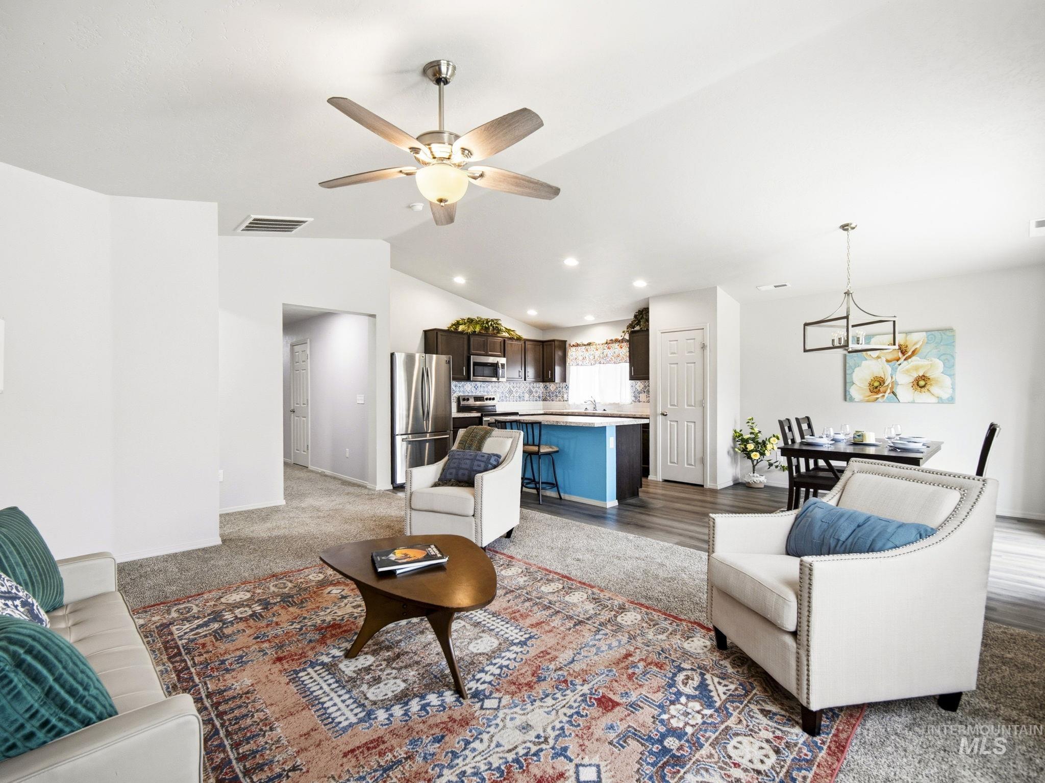 17546 N Newdale Ave, Nampa, Idaho 83687, 3 Bedrooms, 2 Bathrooms, Residential For Sale, Price $400,000, 98982592