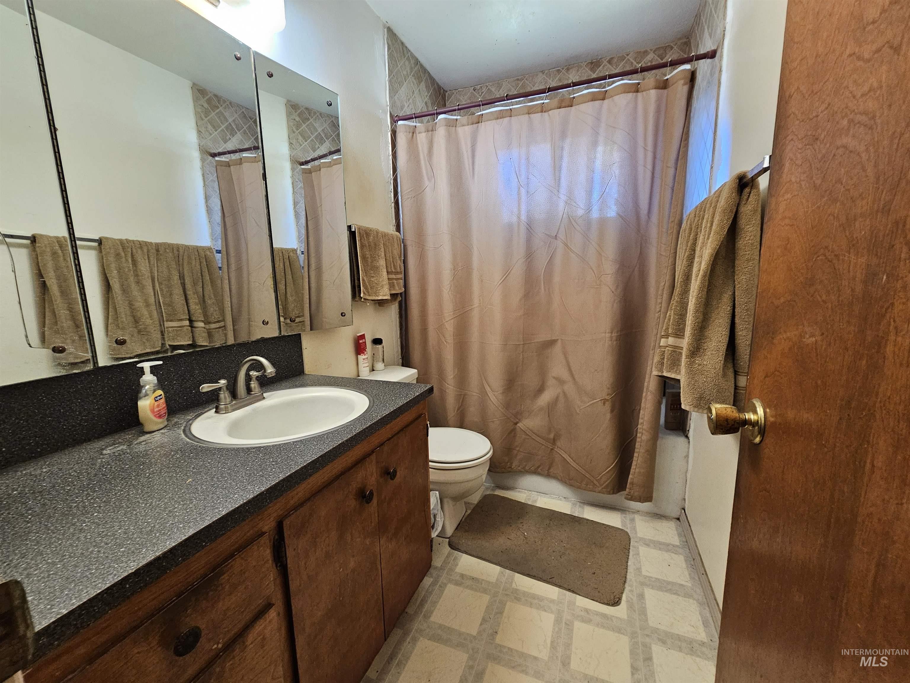 428 1st St. N., Marsing, Idaho 83639, 3 Bedrooms, 1 Bathroom, Residential For Sale, Price $225,000, 98982593